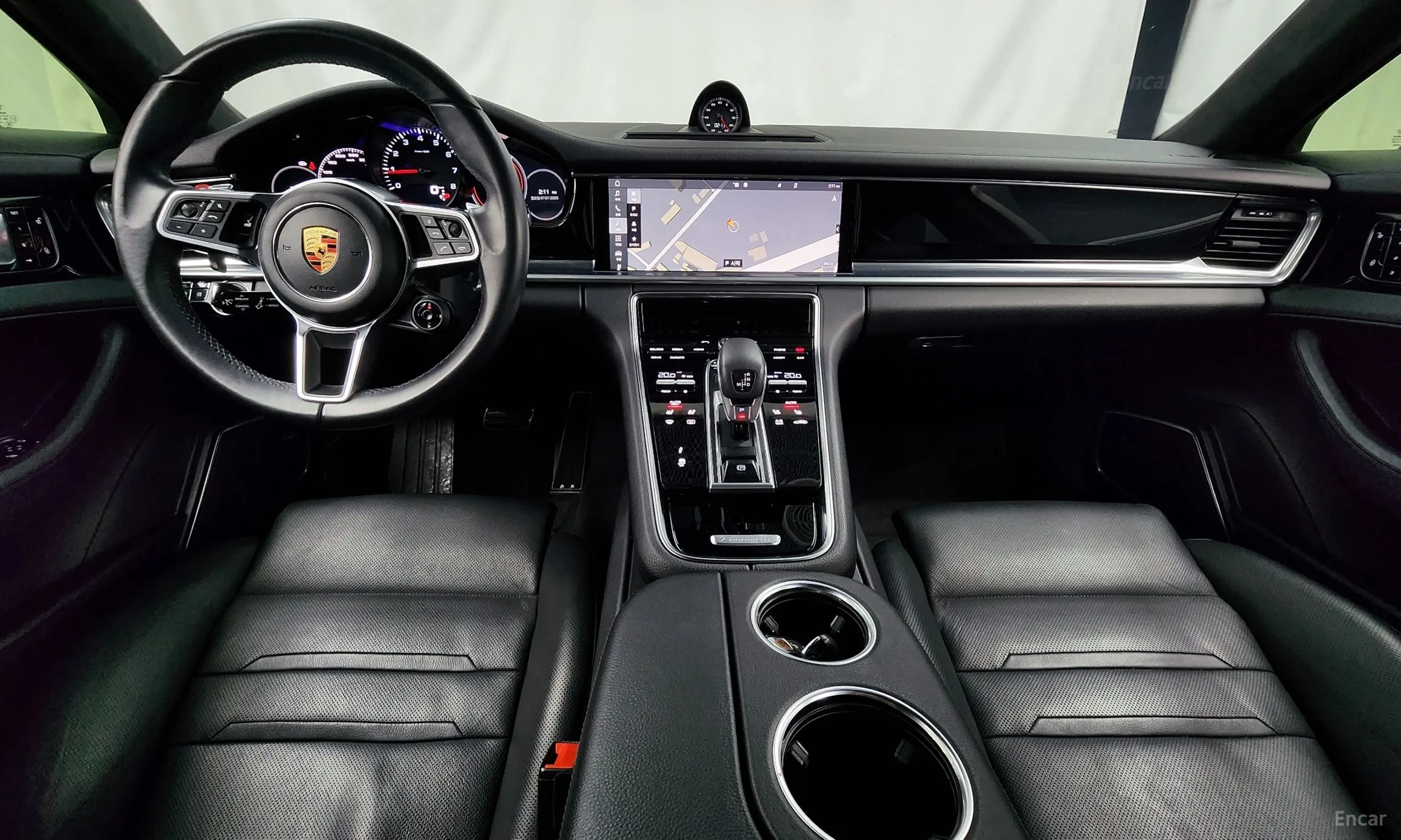 Porsche Panamera (971) превью 4