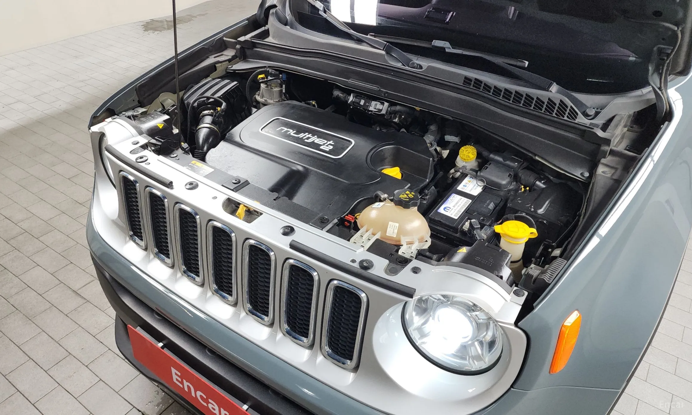 Jeep Renegade превью 6