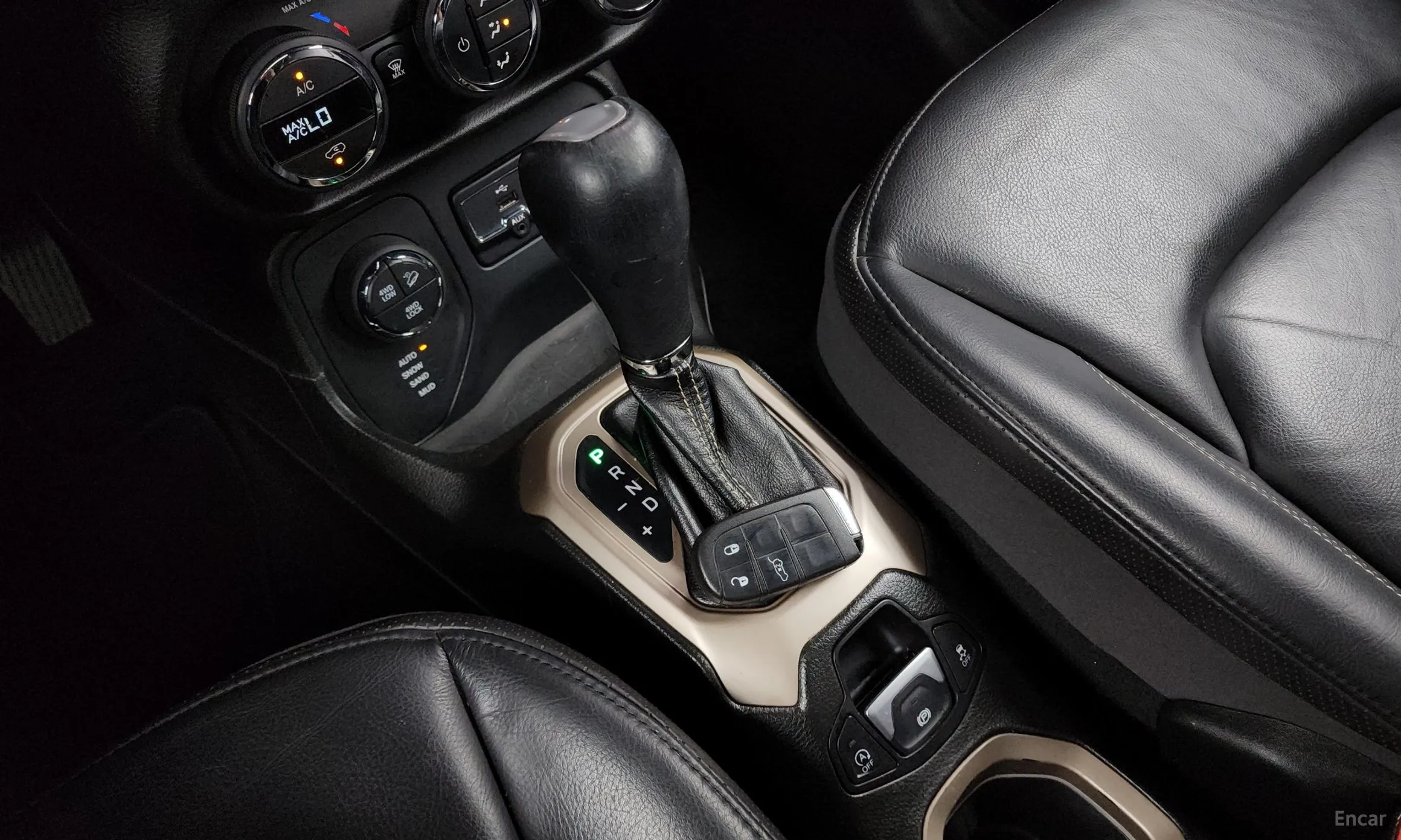 Jeep Renegade превью 9