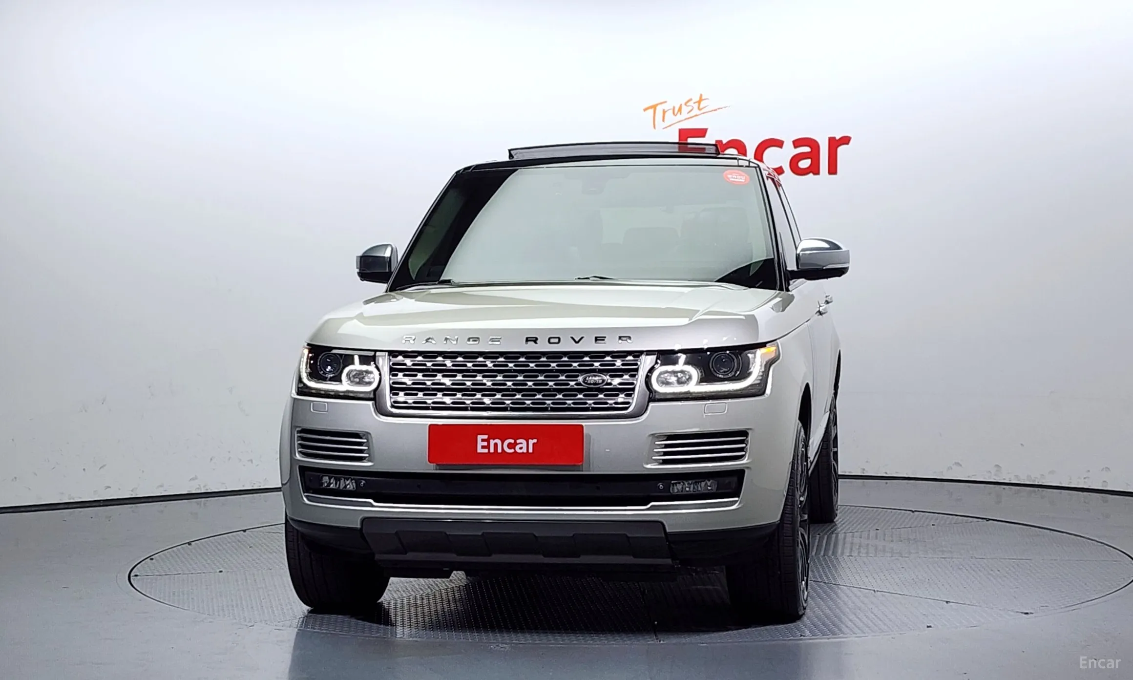 Land Rover Range Rover 4th Generation превью 2