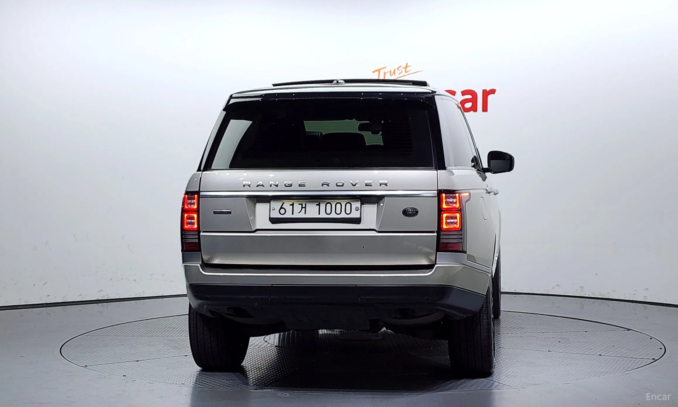 Land Rover Range Rover 4th Generation превью 3