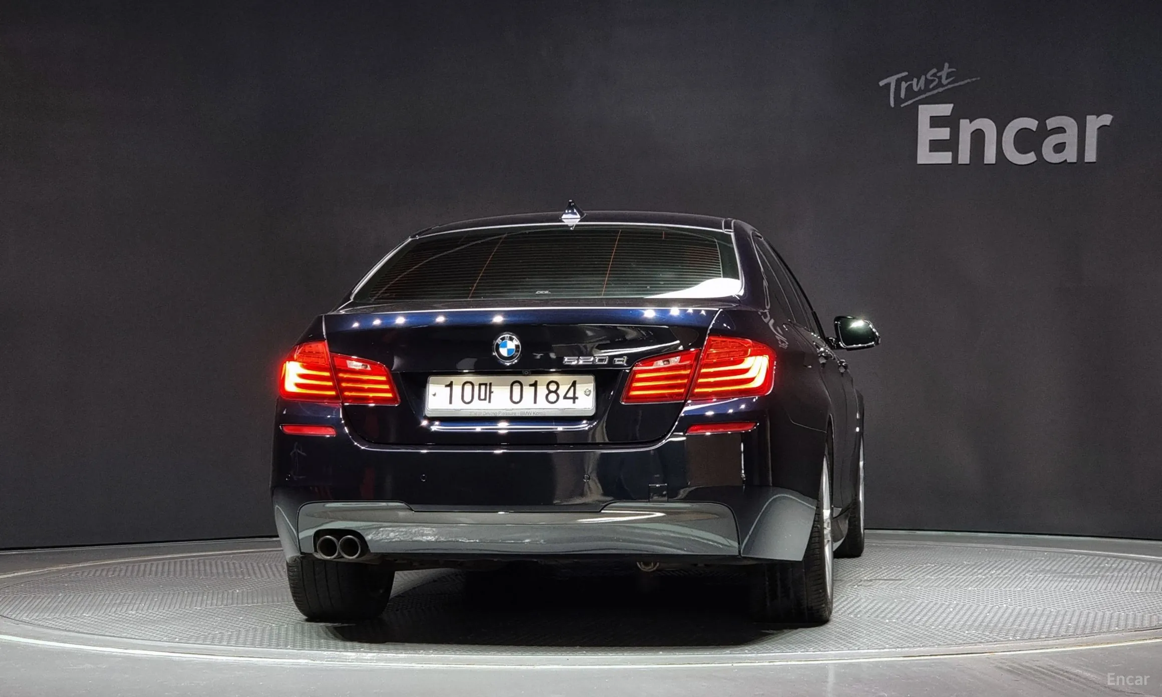 BMW 5 Series (F10) превью 3