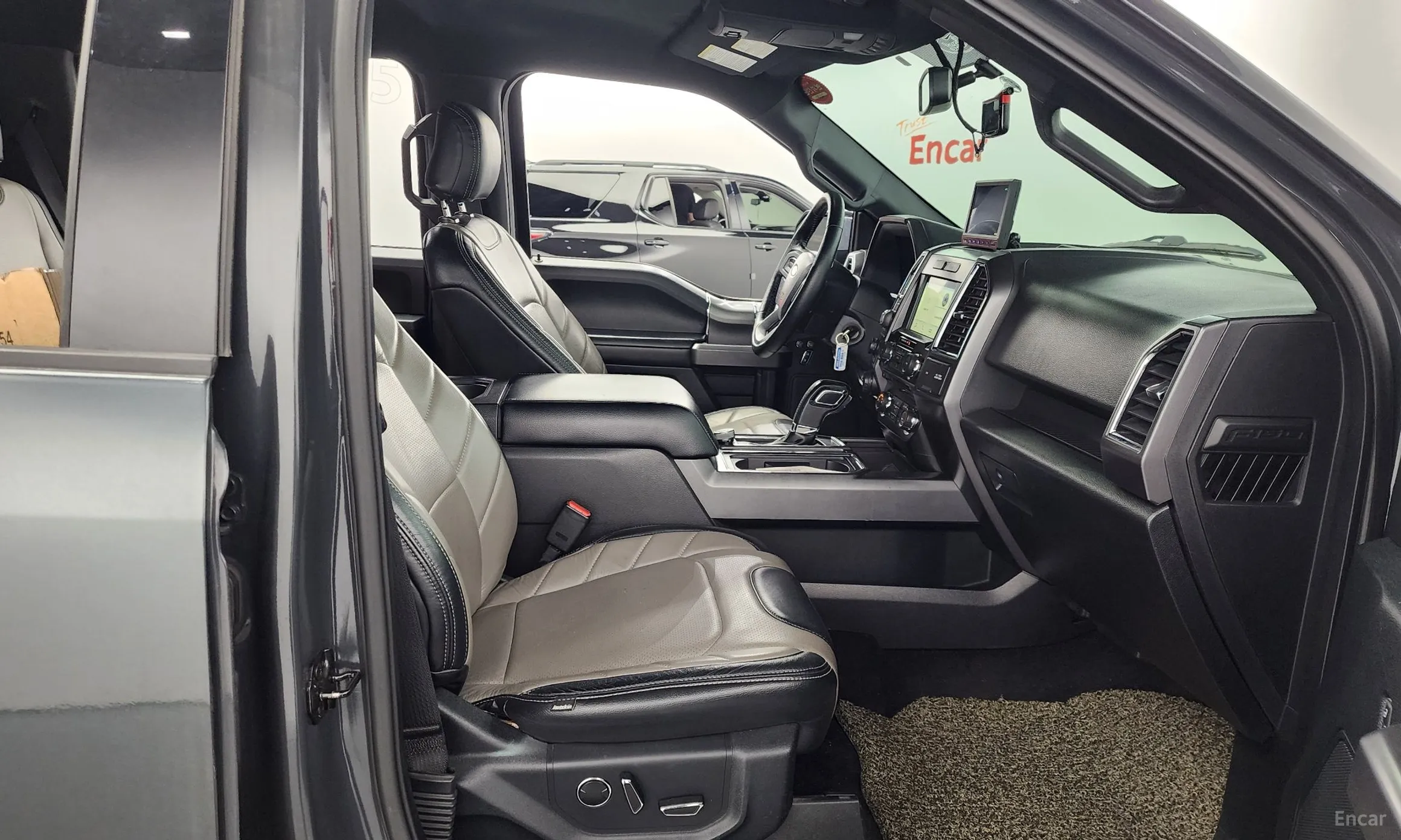 Ford F150 превью 11