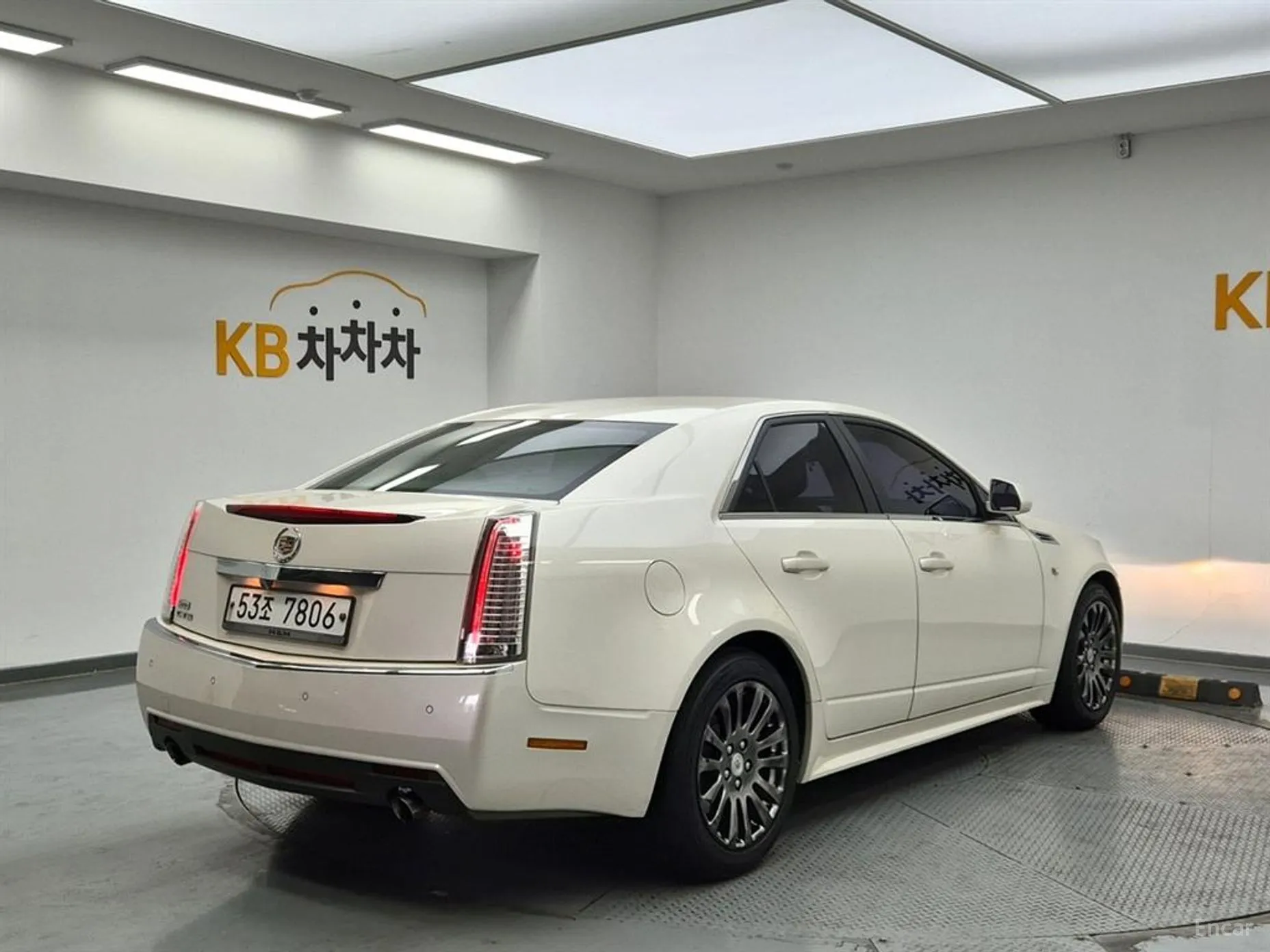 Cadillac CTS Gen 2 превью 3