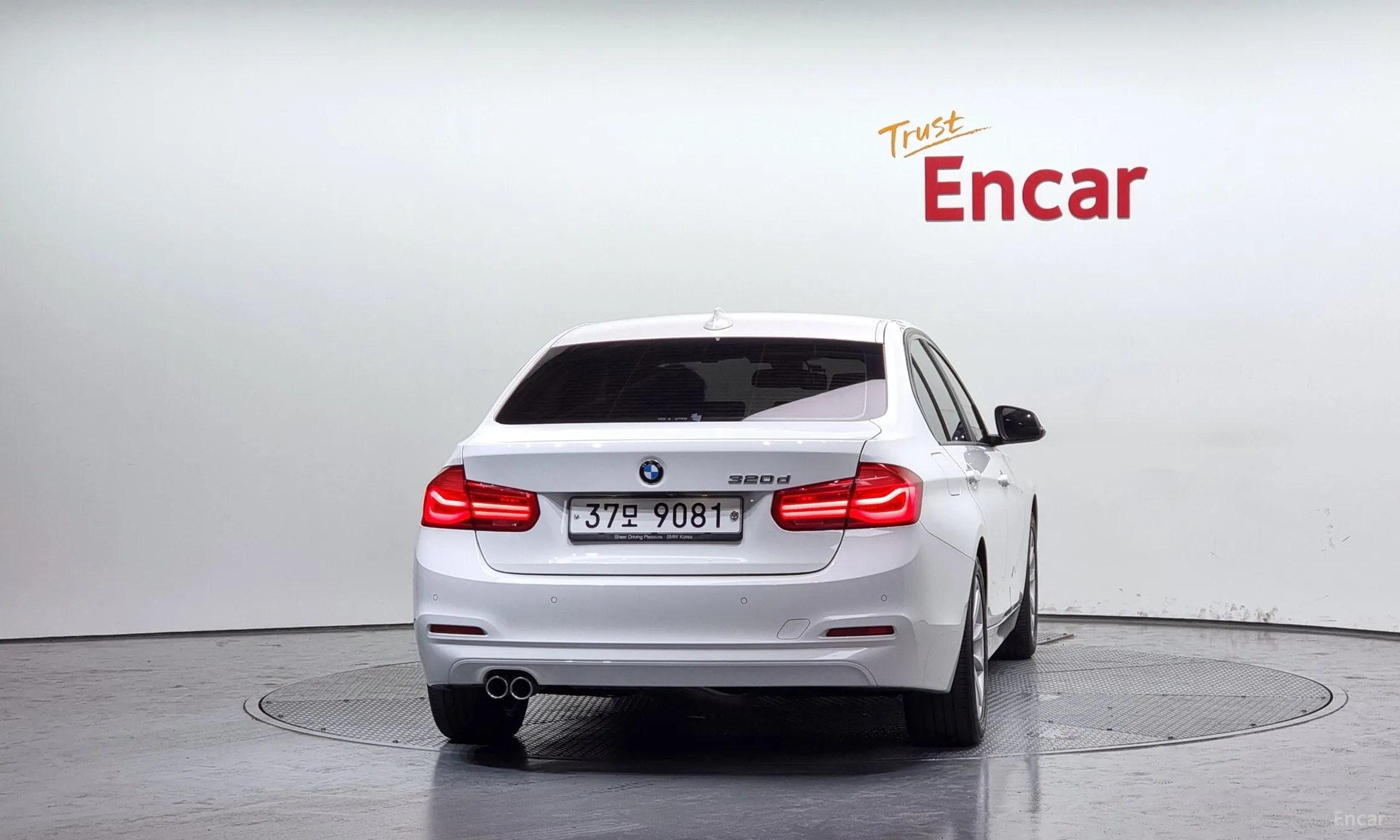 BMW 3 Series (F30) превью 3