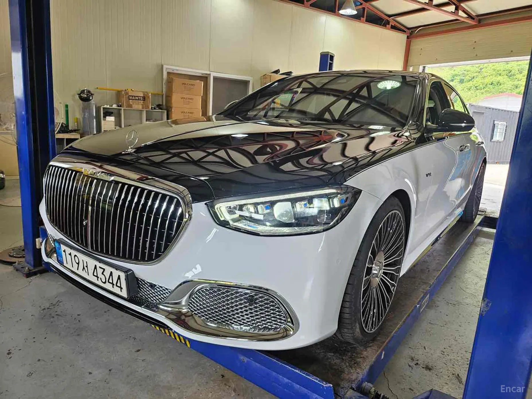 Mercedes Benz S-Class W223