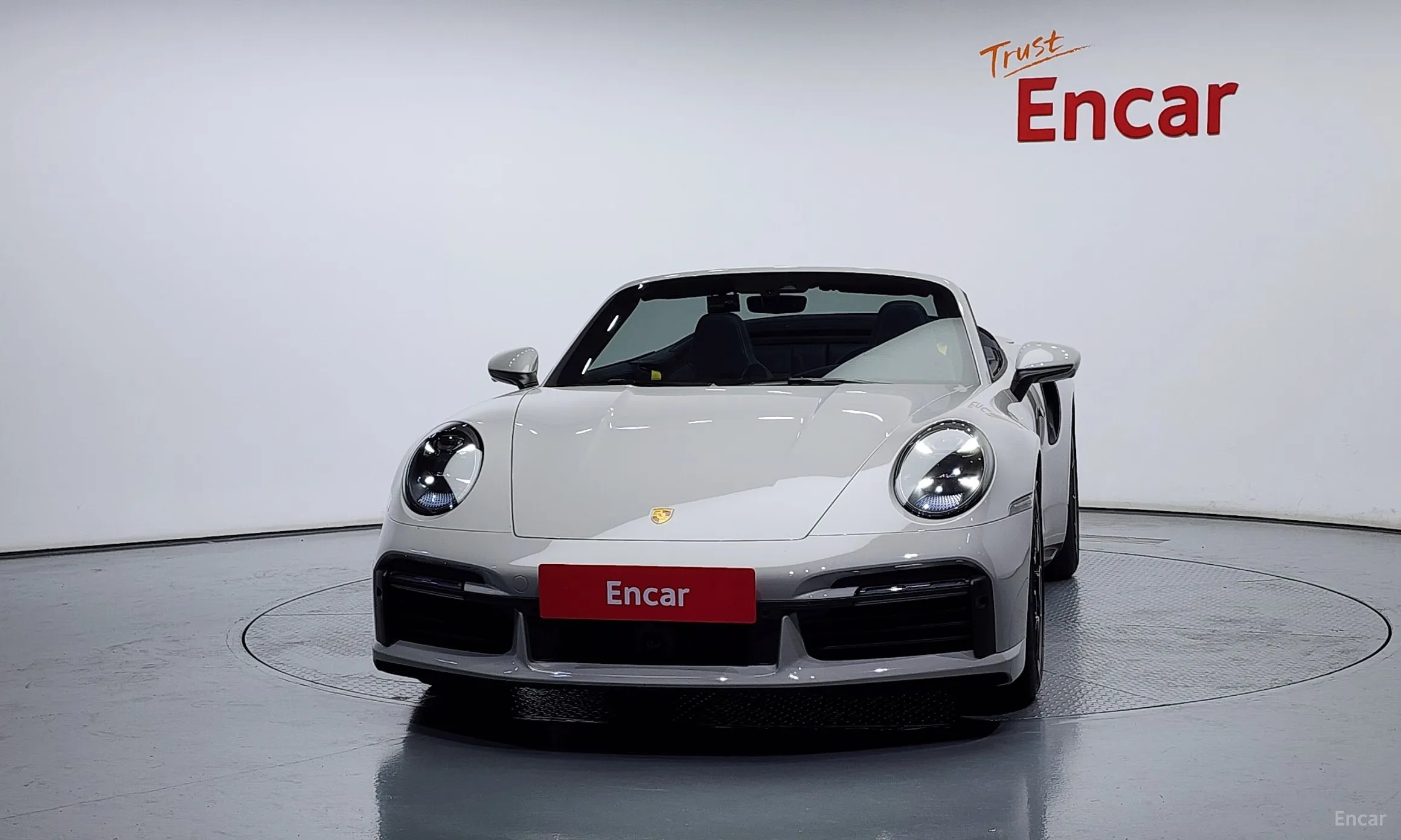 Porsche 911 (992) превью 2
