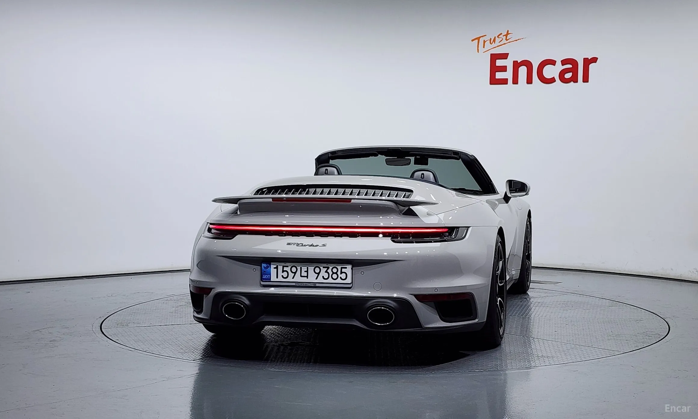 Porsche 911 (992) превью 3