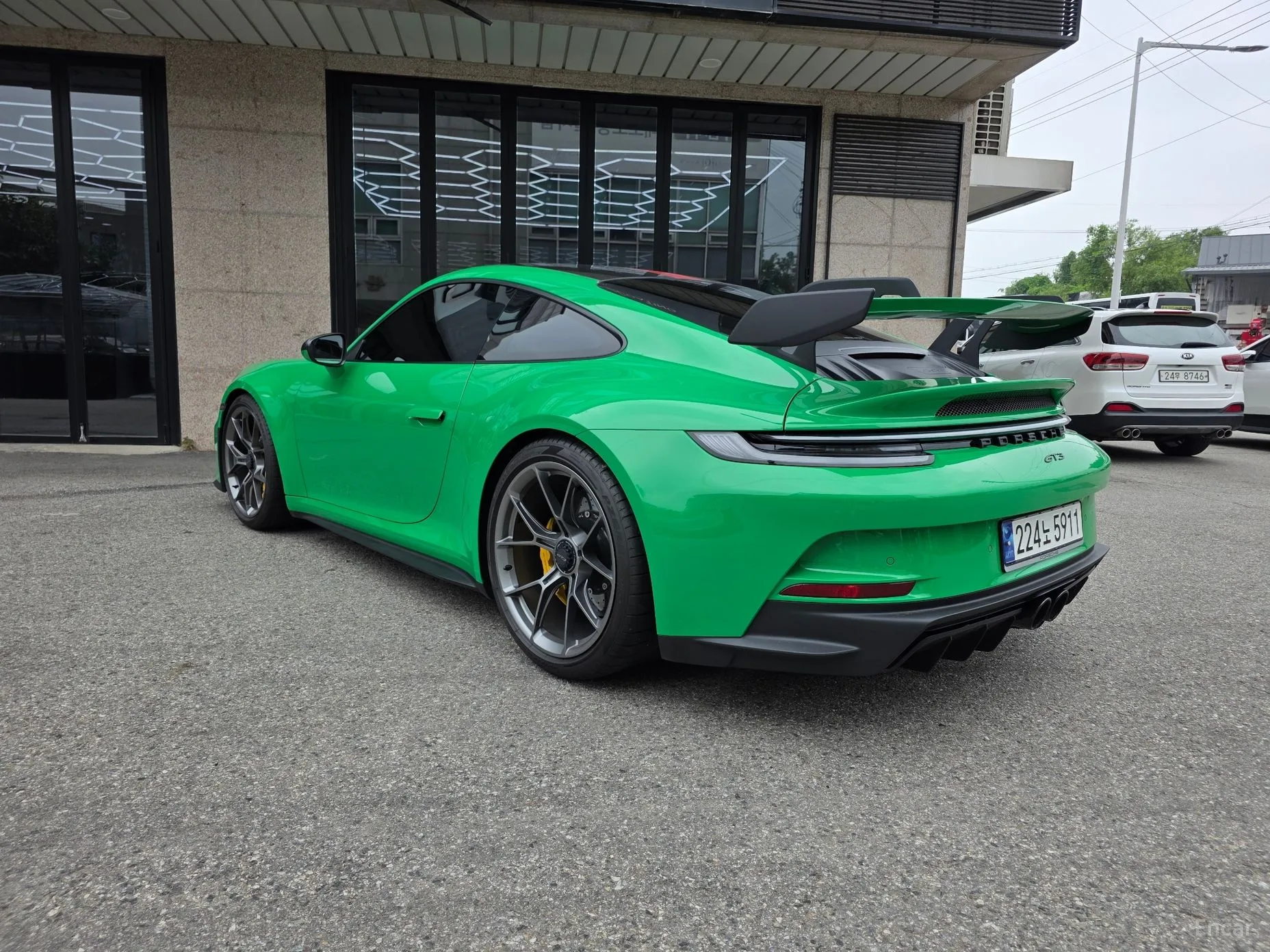 Porsche 911 (992) превью 3