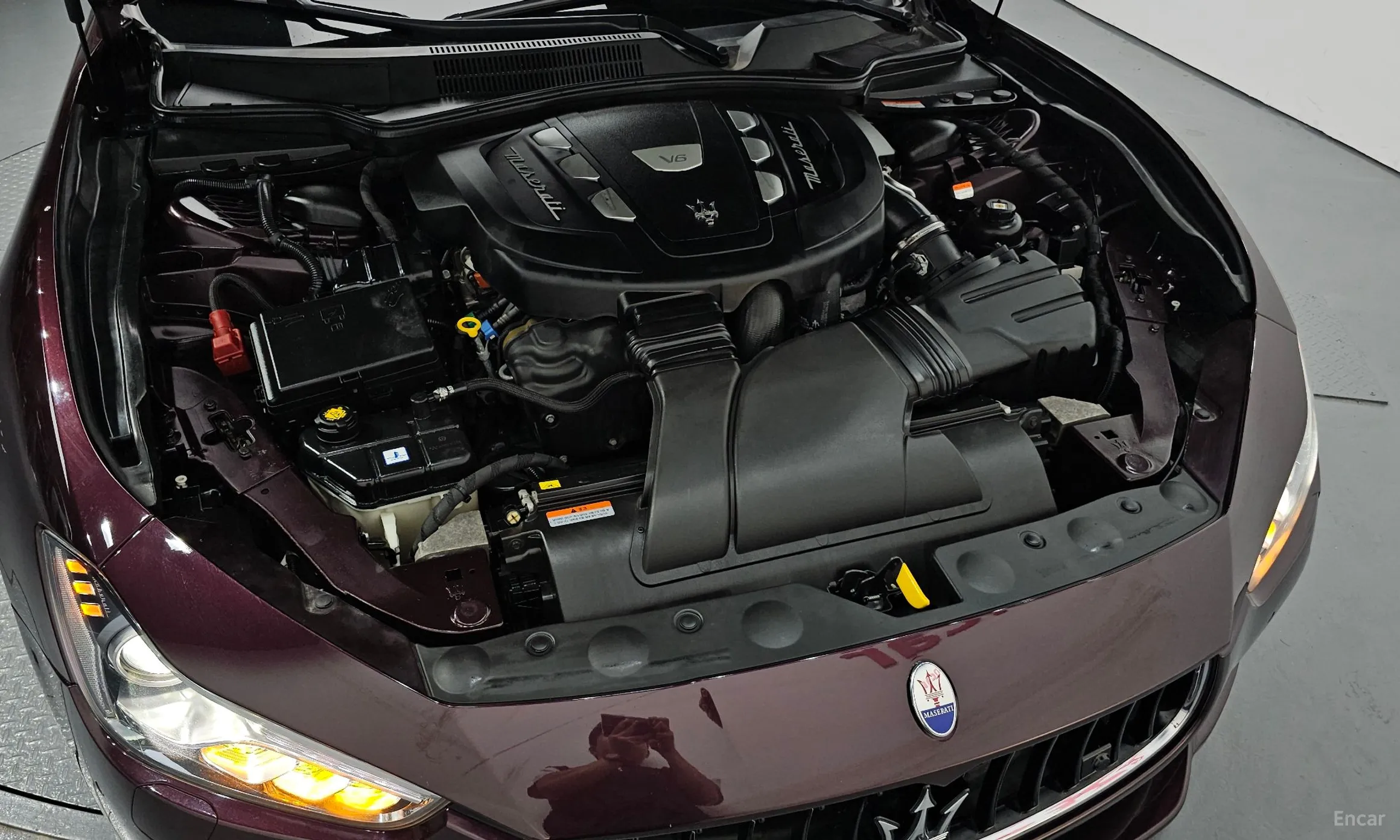 Maserati Ghibli превью 6
