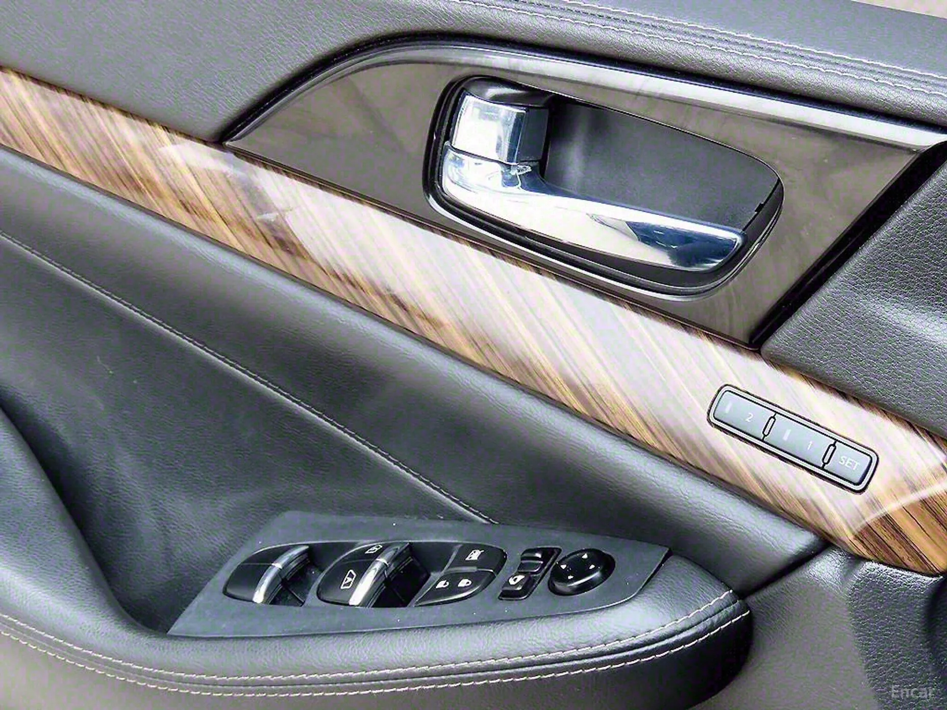 Nissan Maxima (A36) превью 11