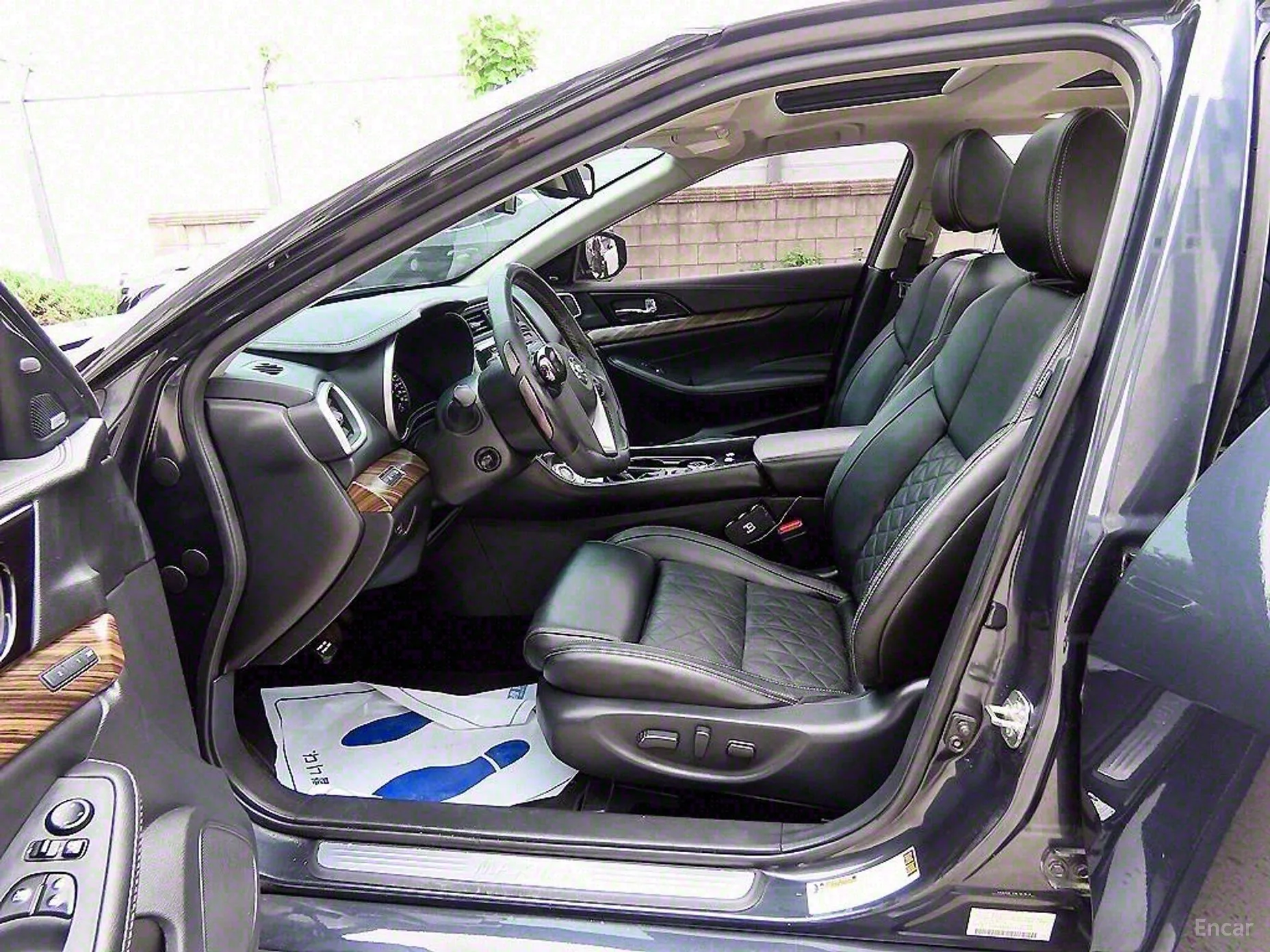 Nissan Maxima (A36) превью 5