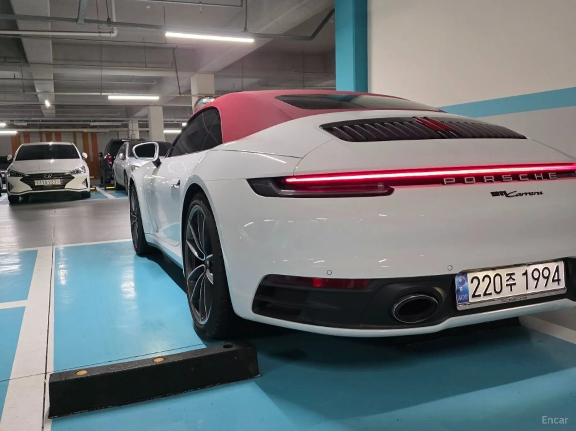 Porsche 911 (992) превью 3