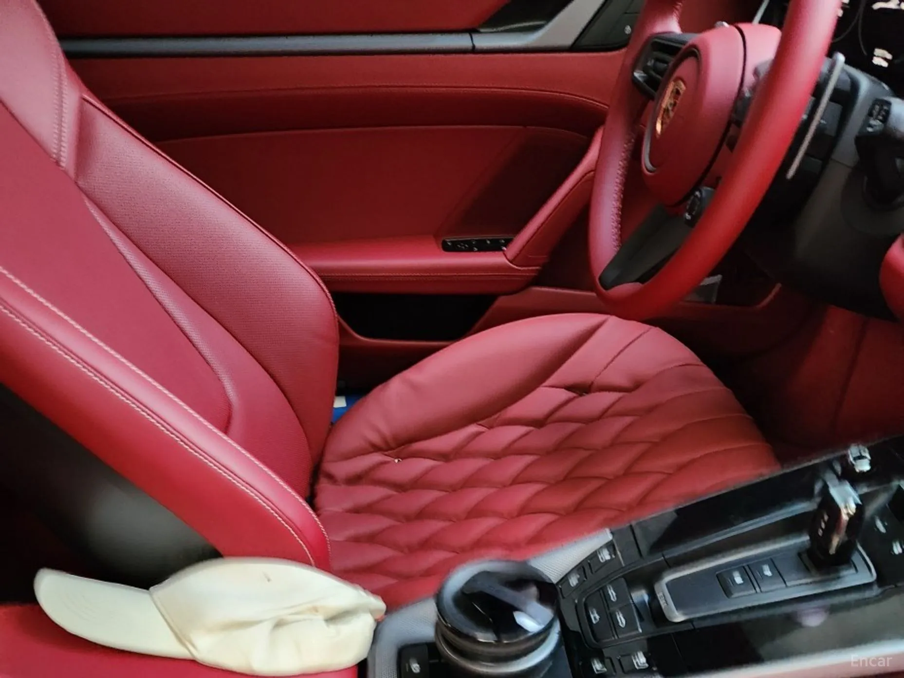 Porsche 911 (992) превью 4