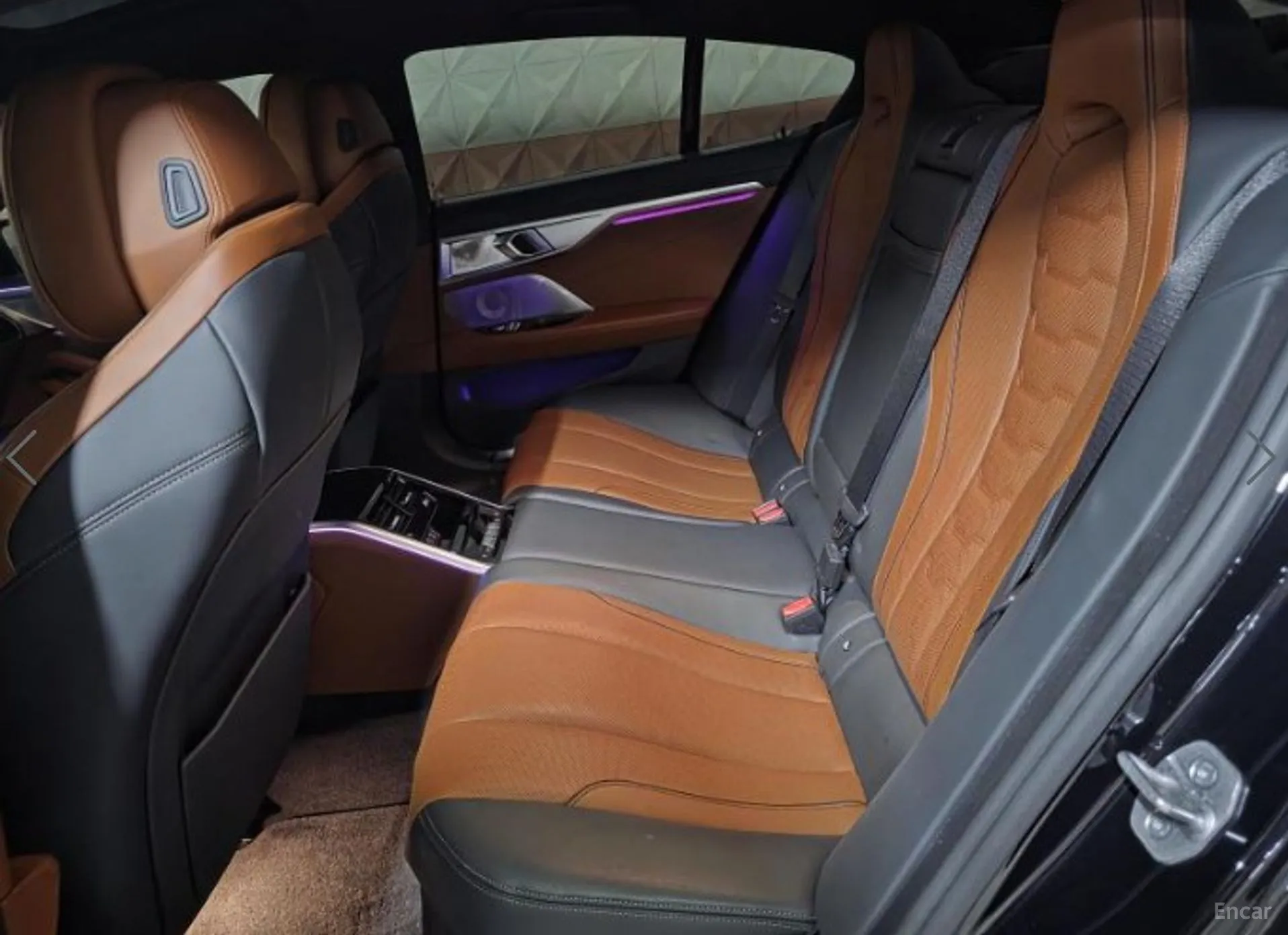 BMW 8-series (G15) превью 3