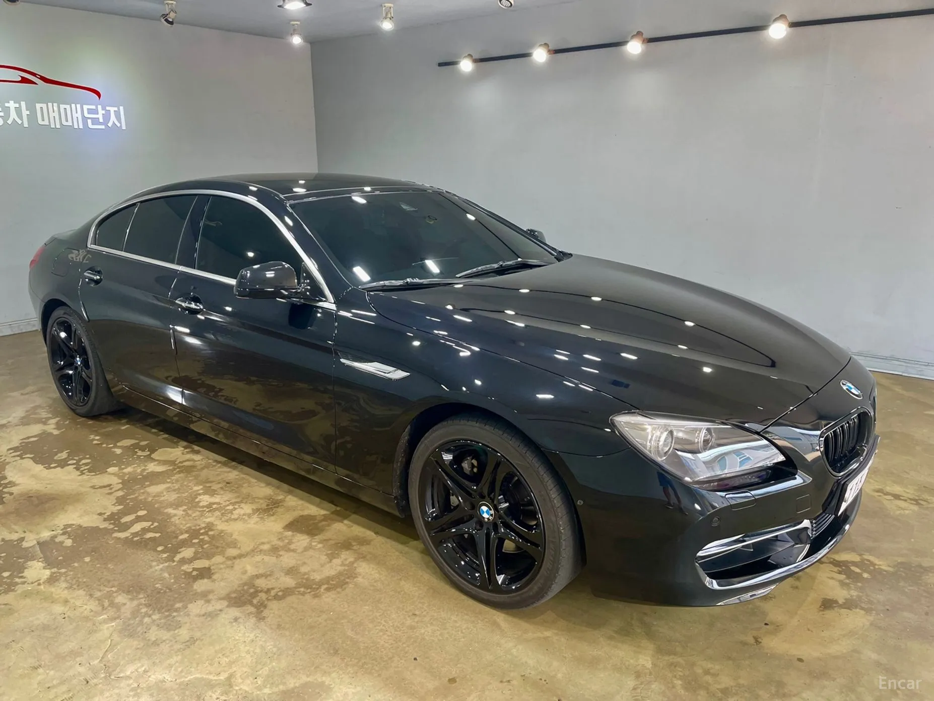 6 Series (F12)