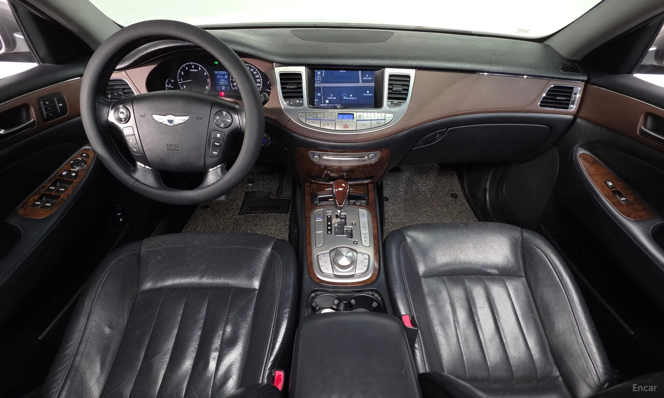 Hyundai Genesis превью 4
