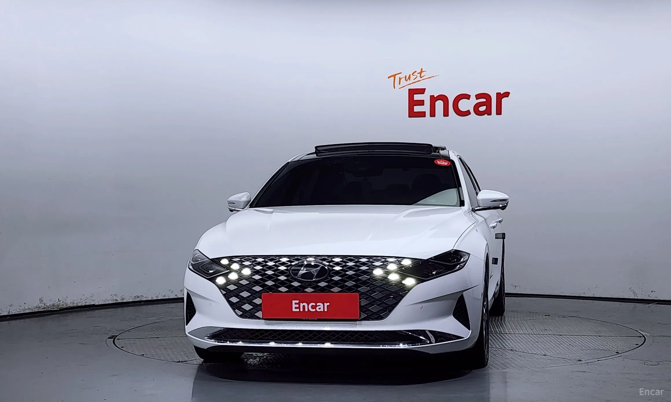 Hyundai Grandeur IG превью 2