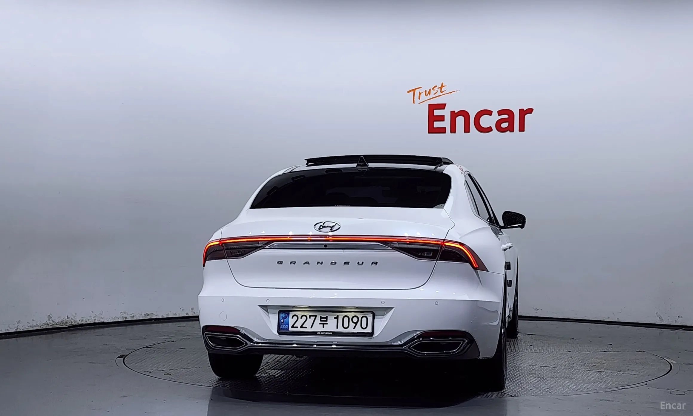 Hyundai Grandeur IG превью 3