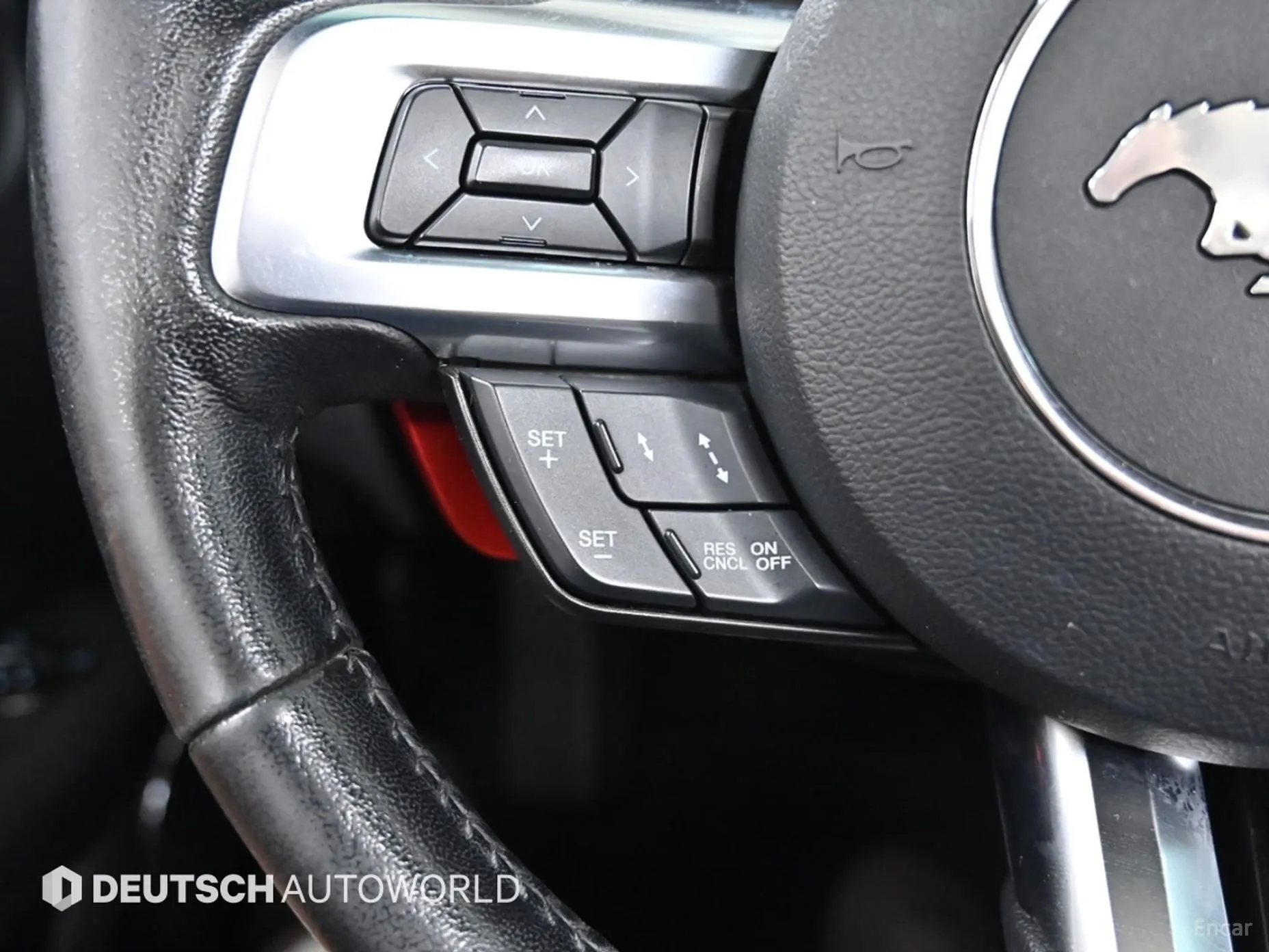 Ford Mustang превью 18