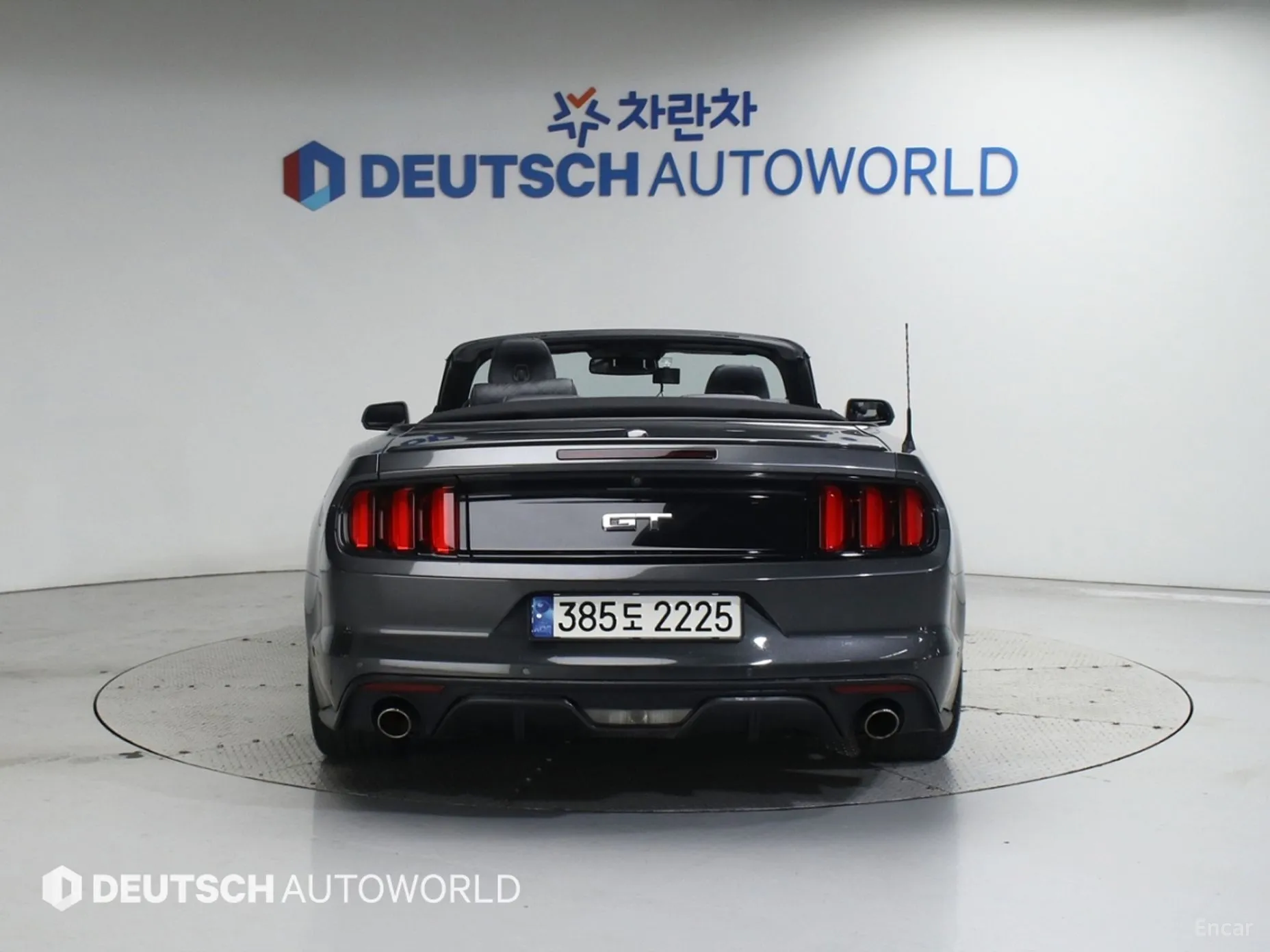 Ford Mustang превью 4