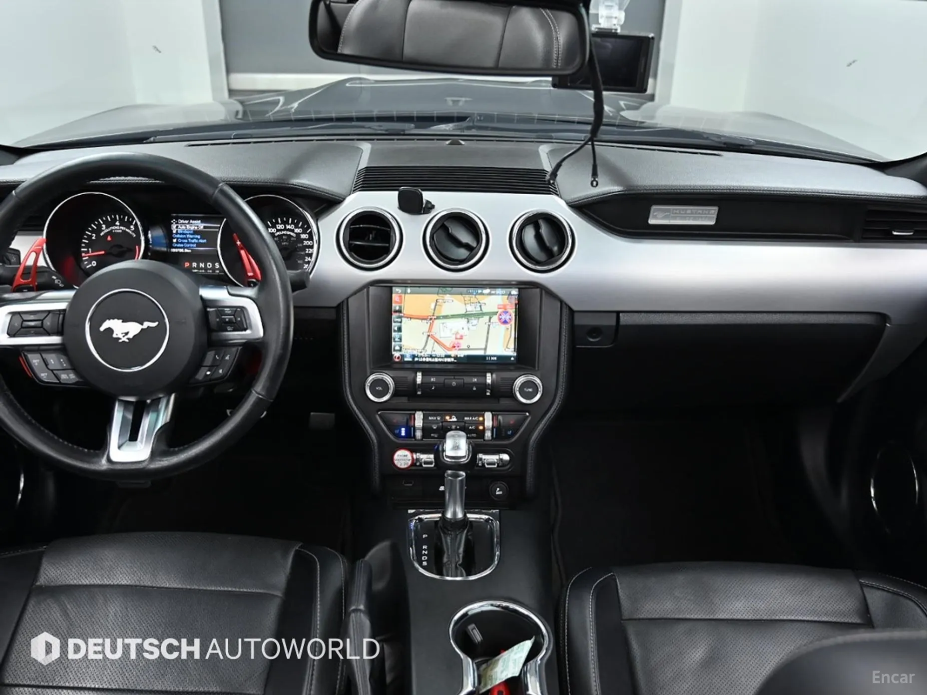 Ford Mustang превью 7