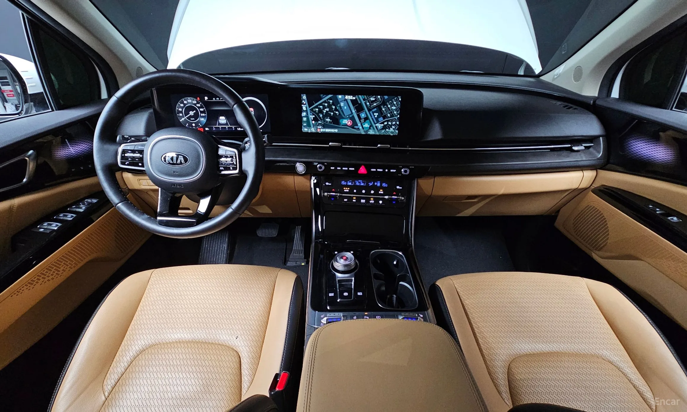 Kia Carnival Gen 4 превью 4