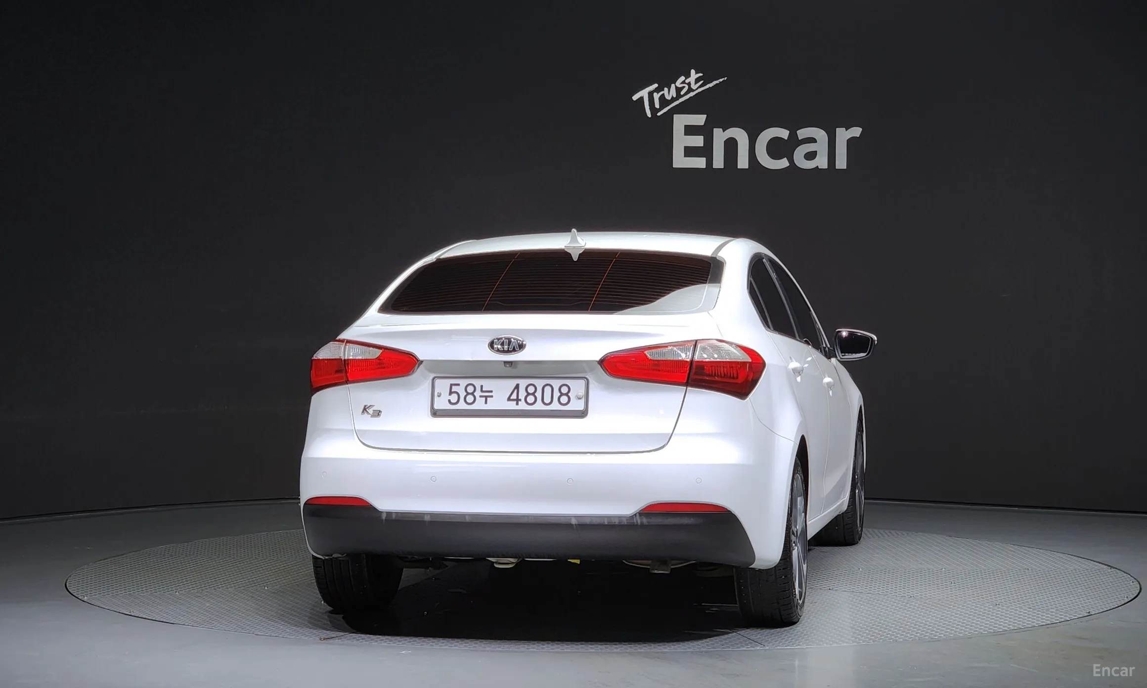 Kia K3 превью 3