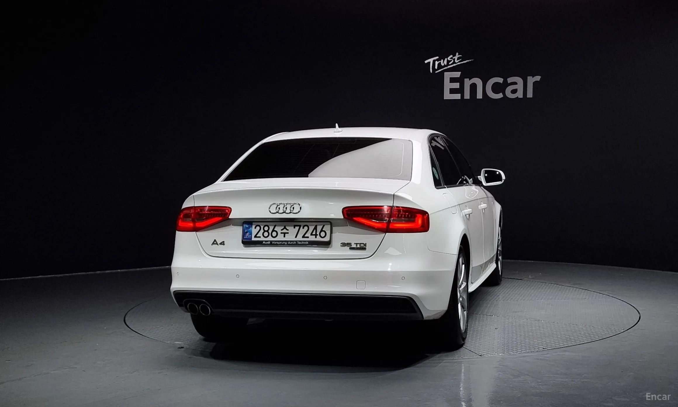 Audi New A4 превью 3