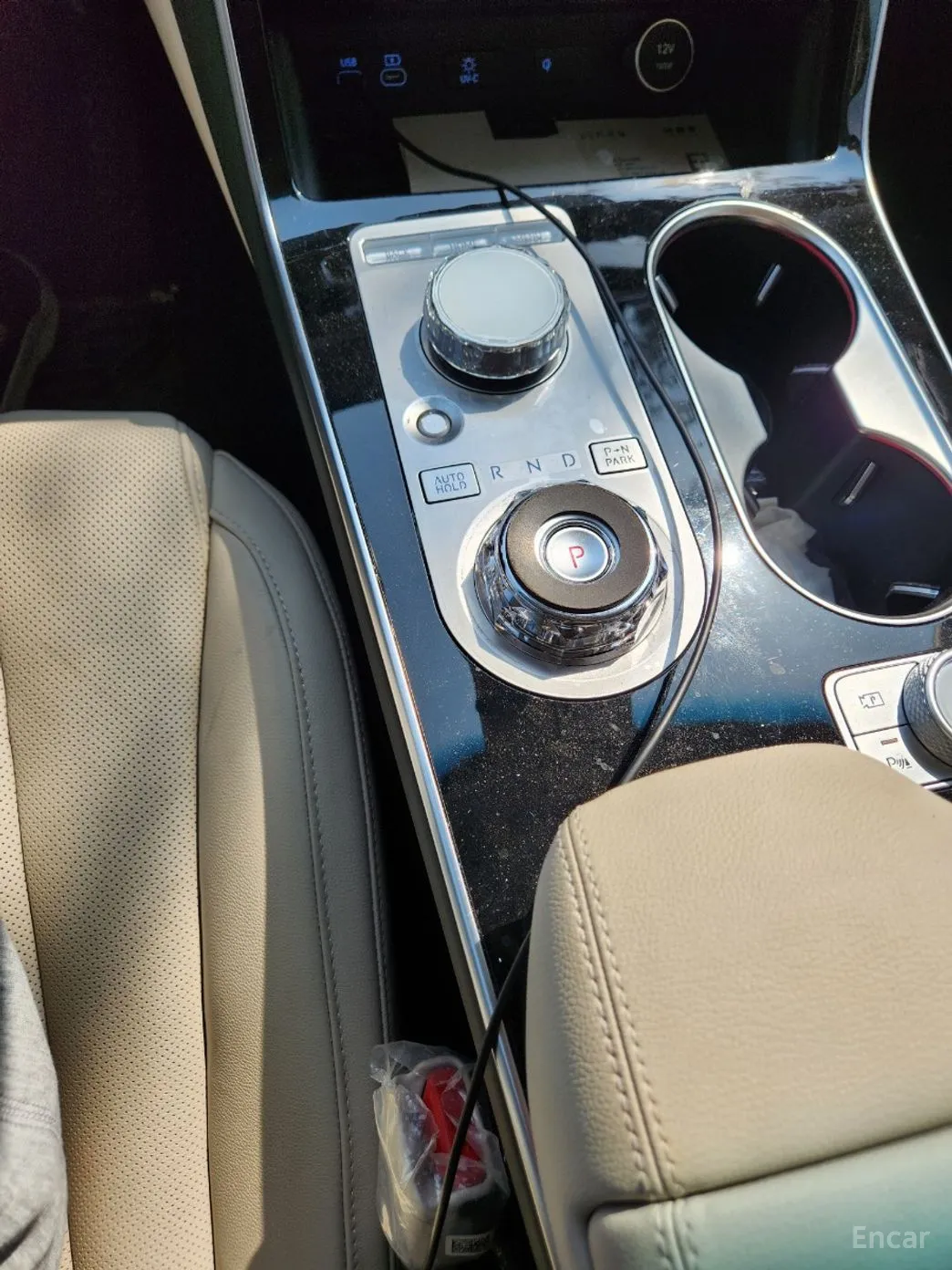 Genesis GV80 превью 17