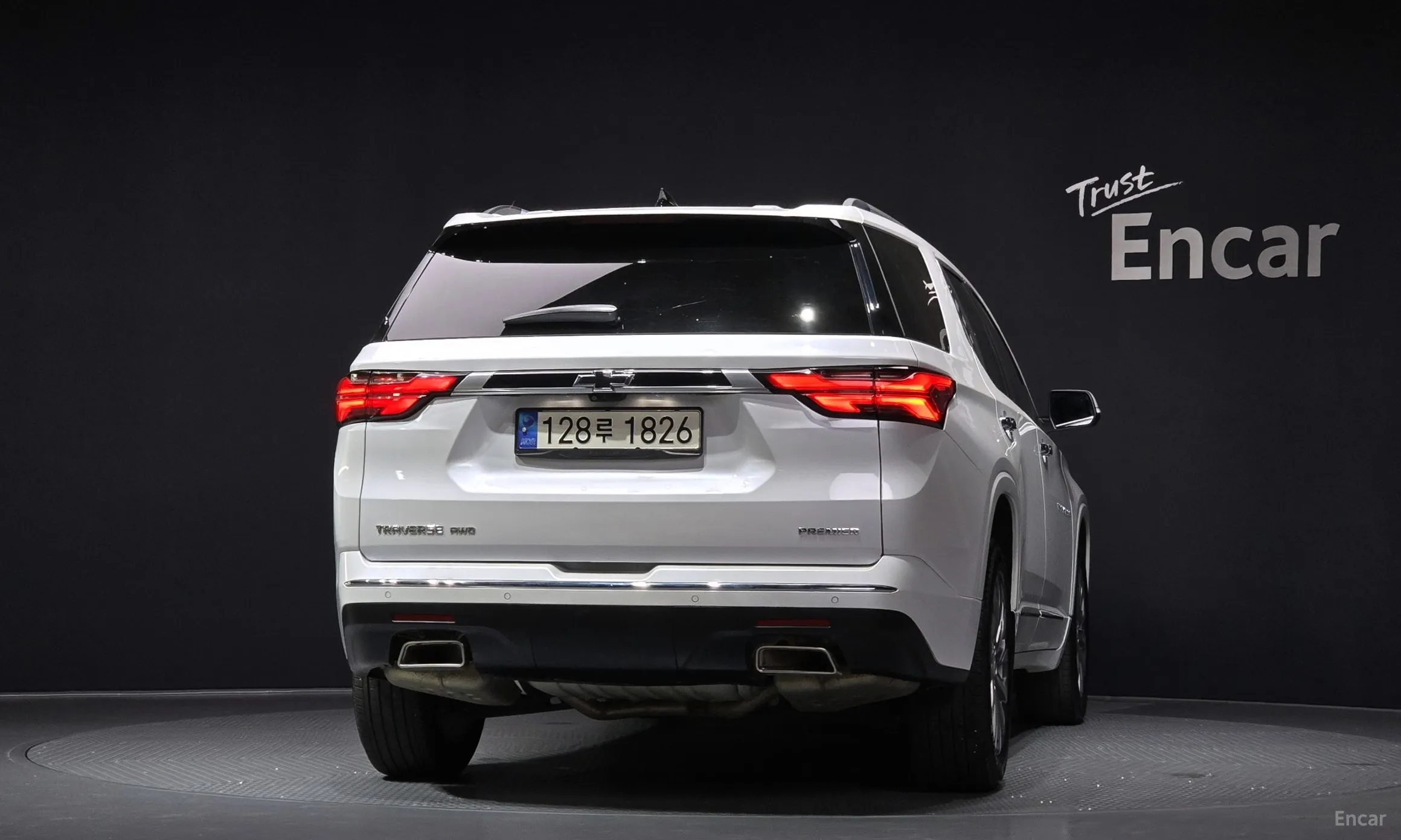 Chevrolet (GM Daewoo) Traverse превью 3