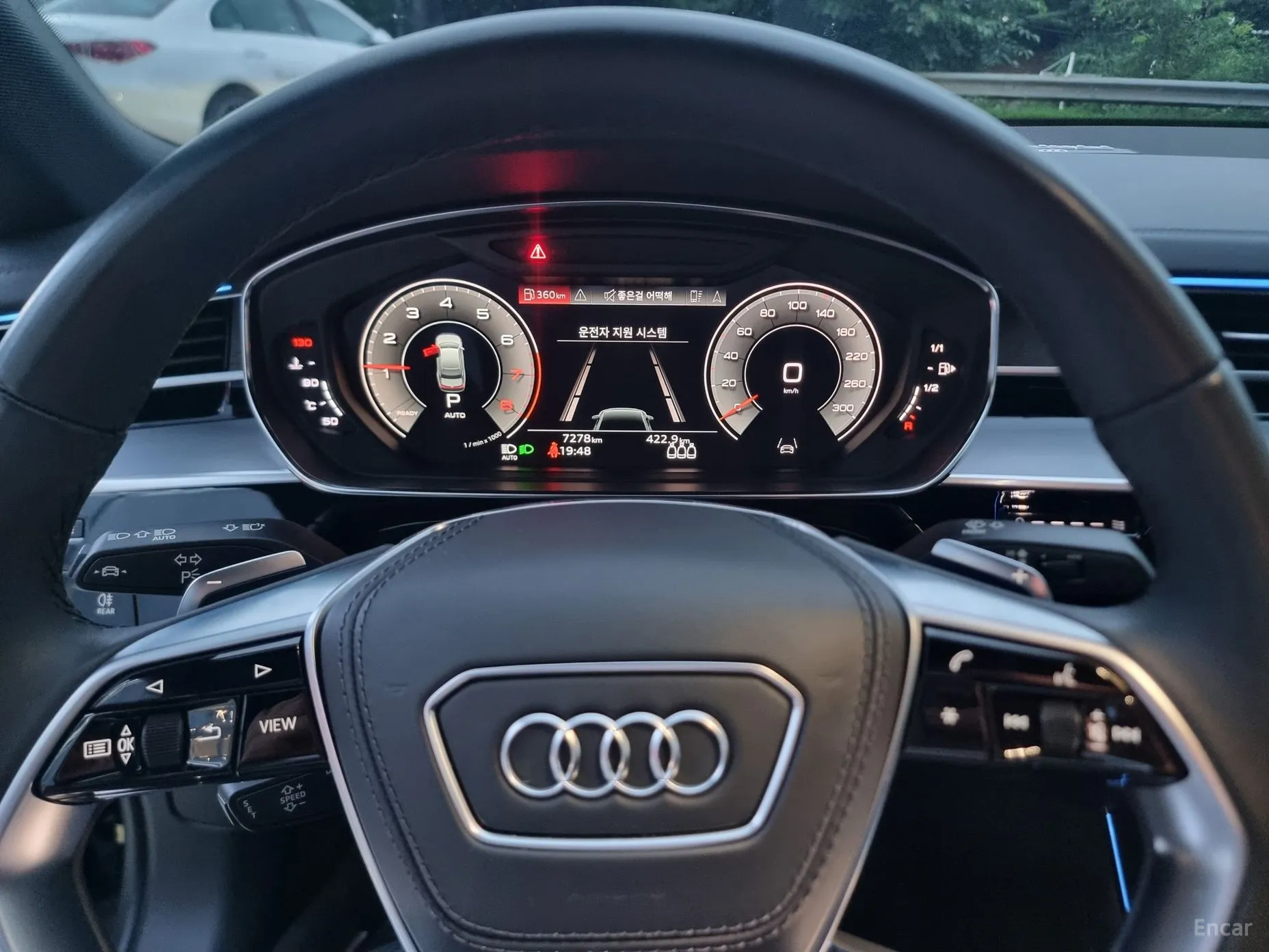 Audi A8 (D5) превью 3