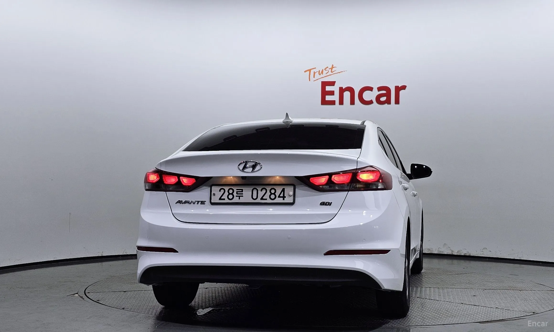 Hyundai Avante AD превью 3