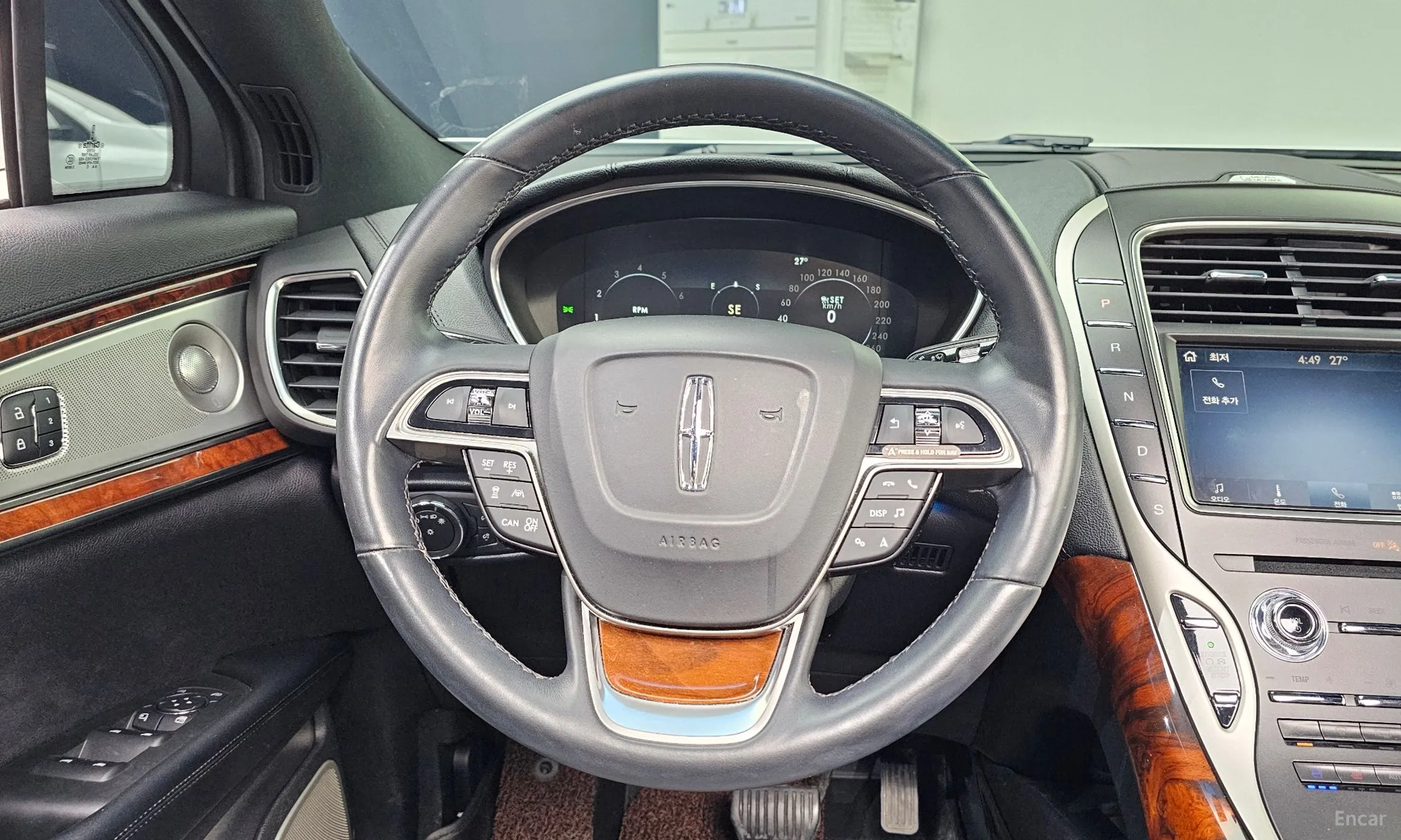 Lincoln Nautilus Gen 1 превью 13