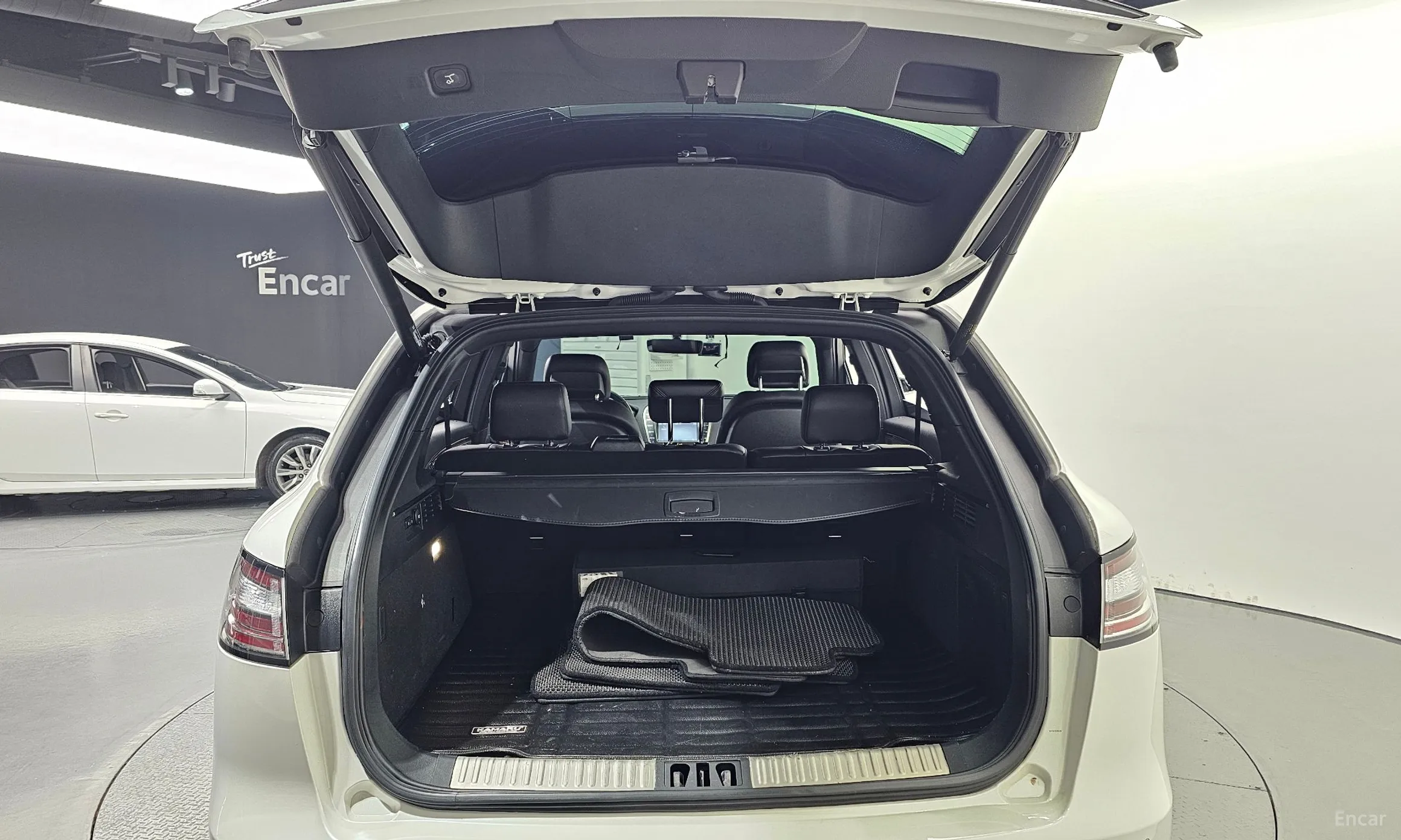 Lincoln Nautilus Gen 1 превью 20