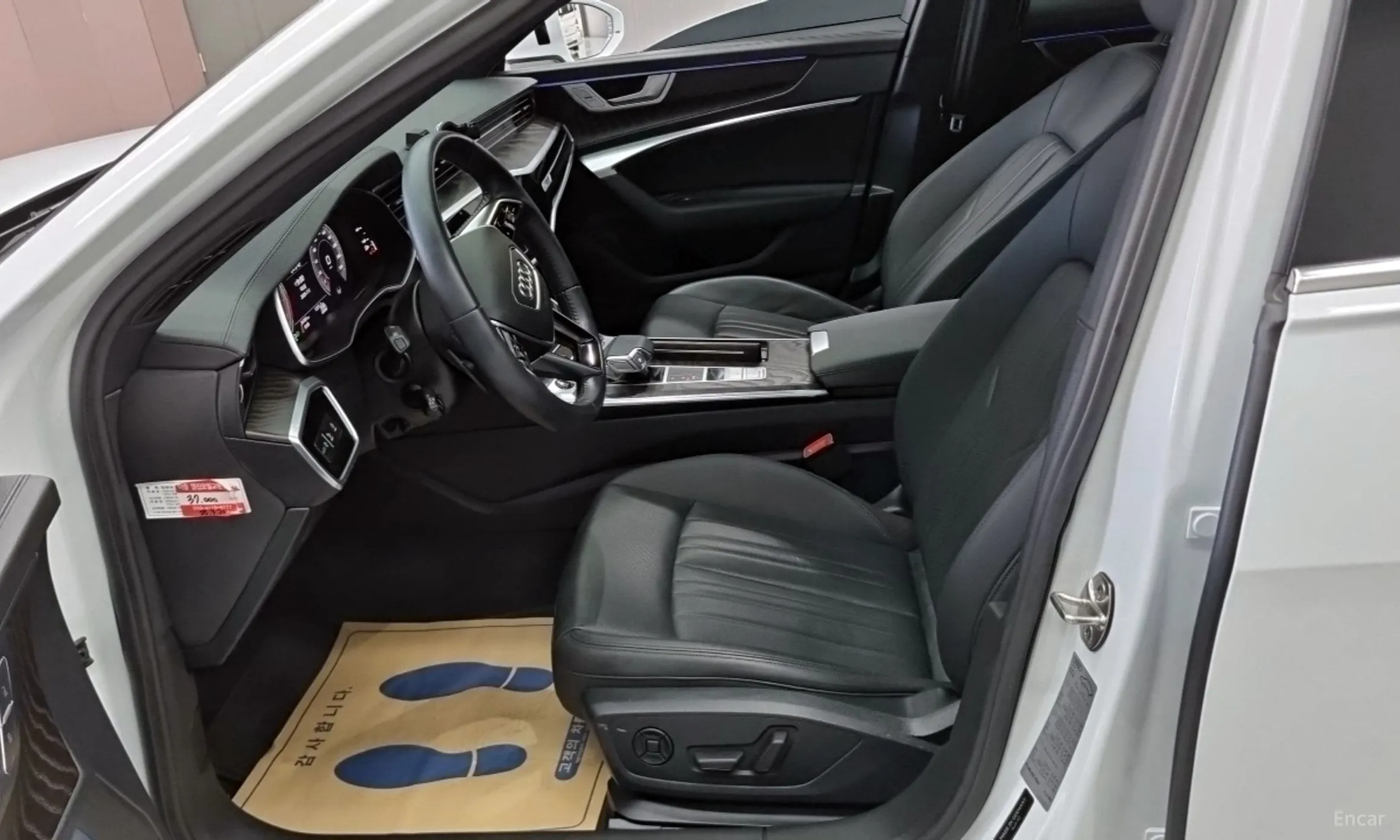 Audi A6 (C8) превью 4