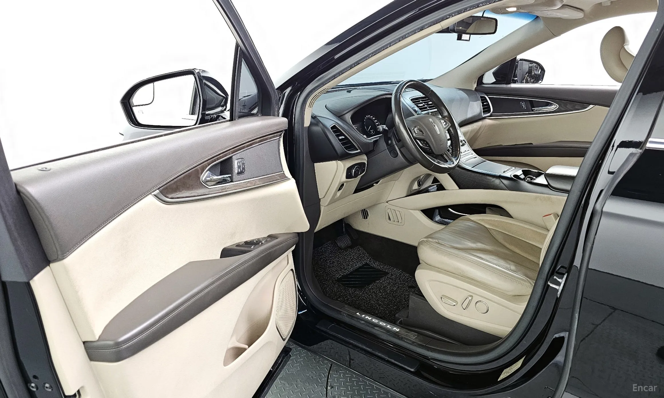 Lincoln MKX 2nd Generation превью 10