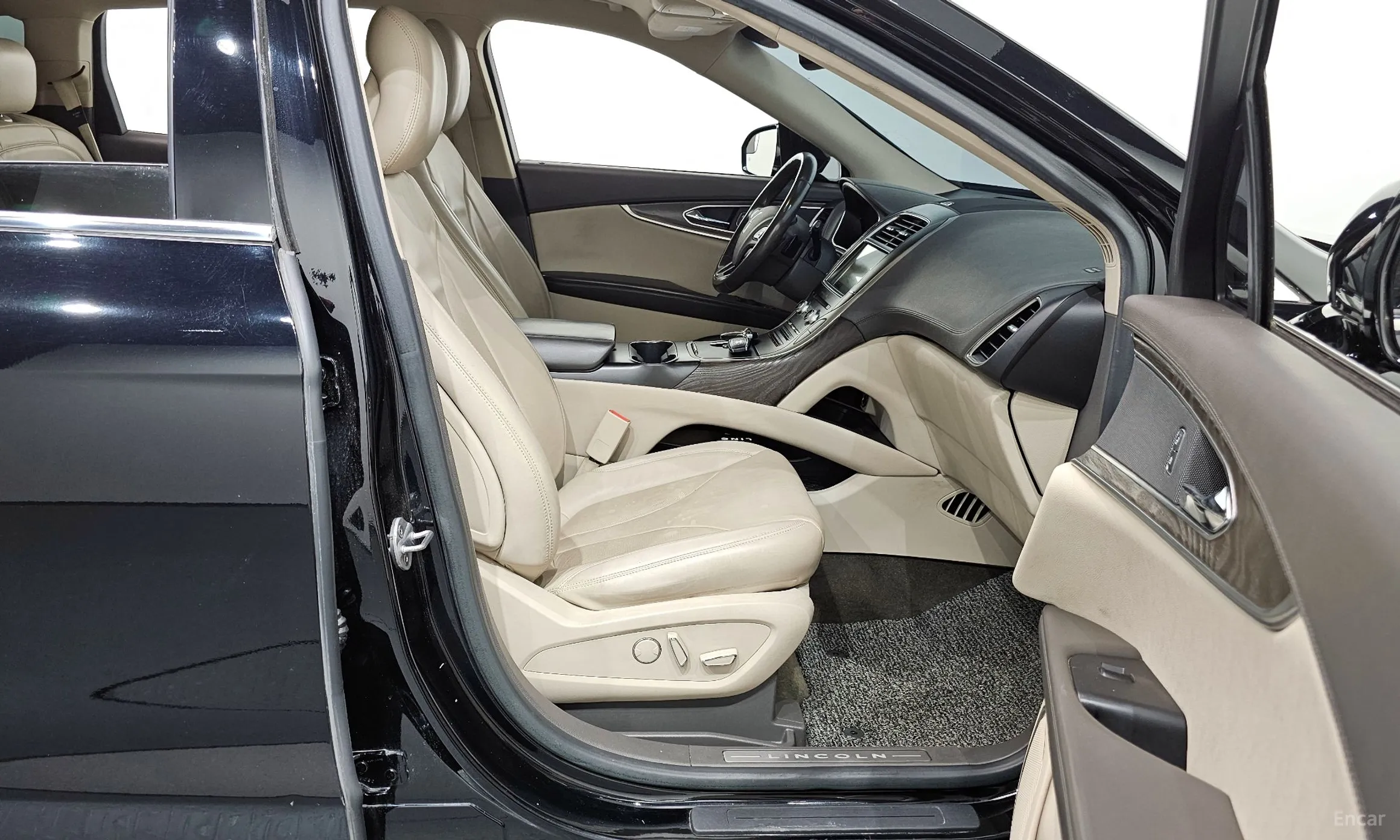 Lincoln MKX 2nd Generation превью 11