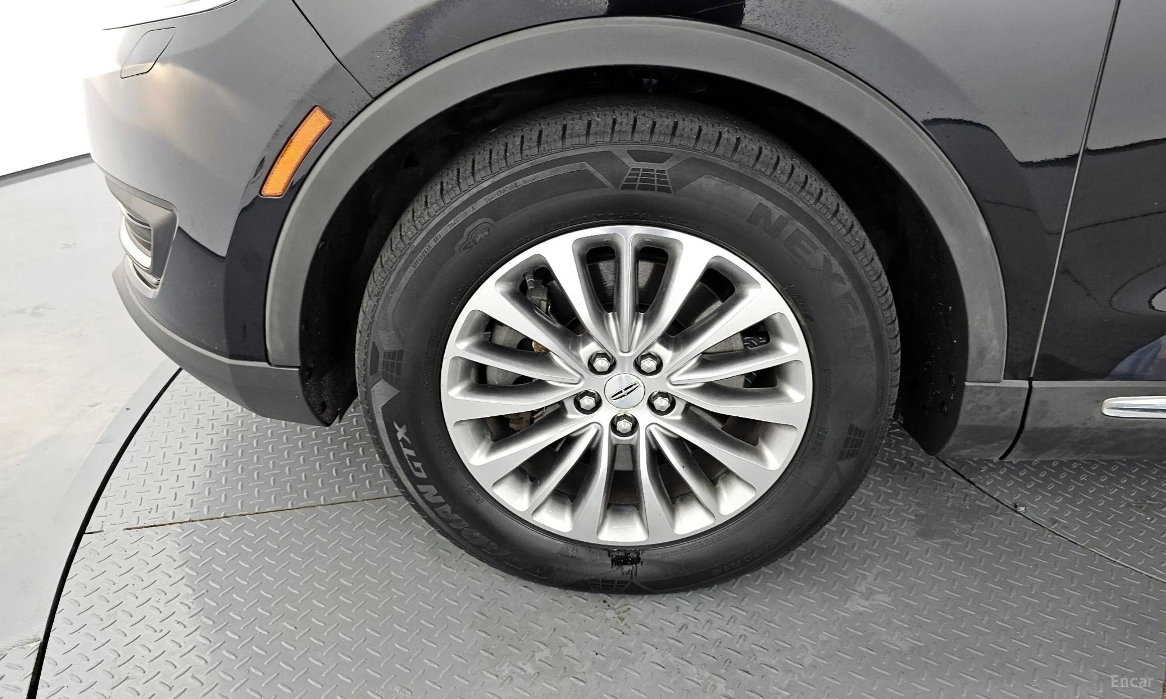Lincoln MKX 2nd Generation превью 5