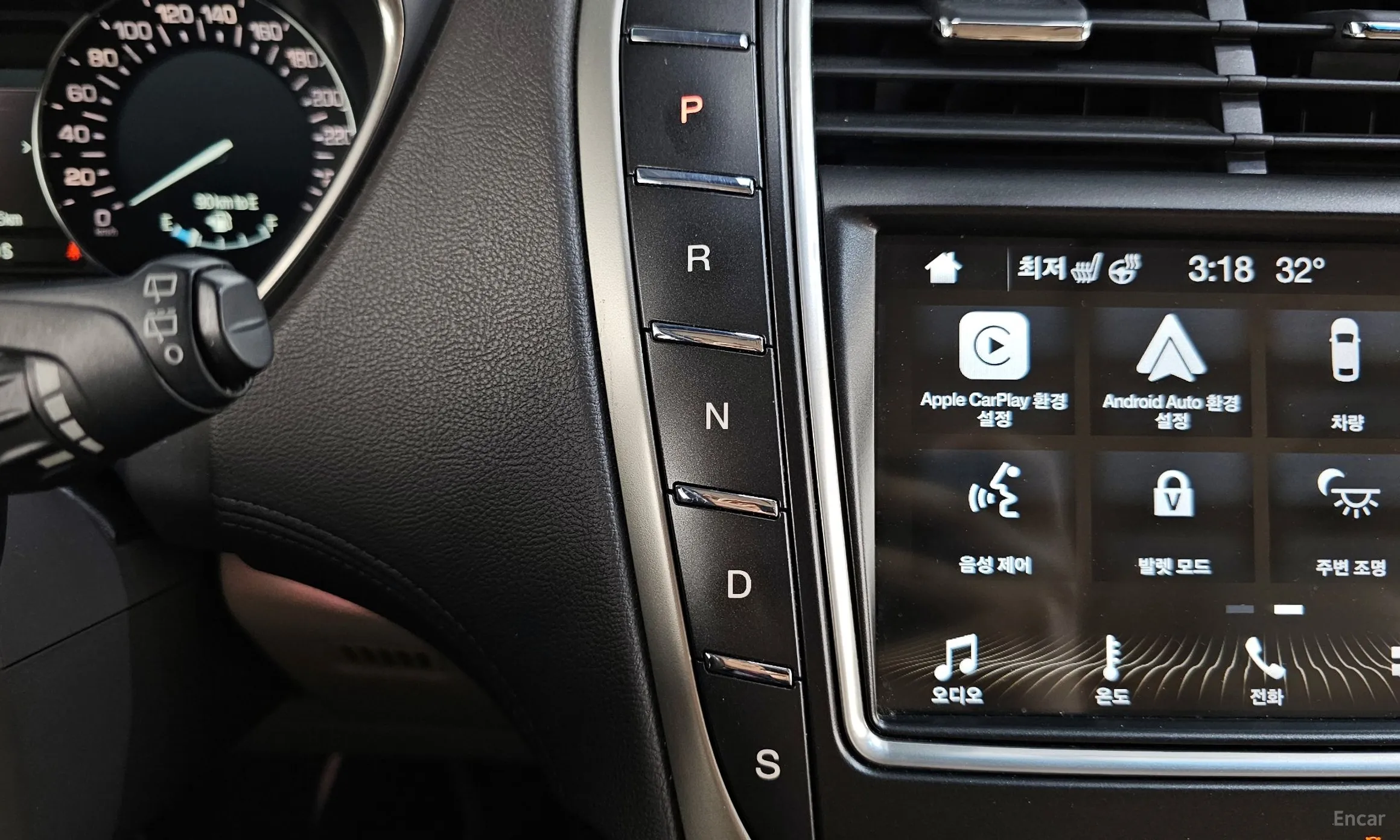 Lincoln MKX 2nd Generation превью 9