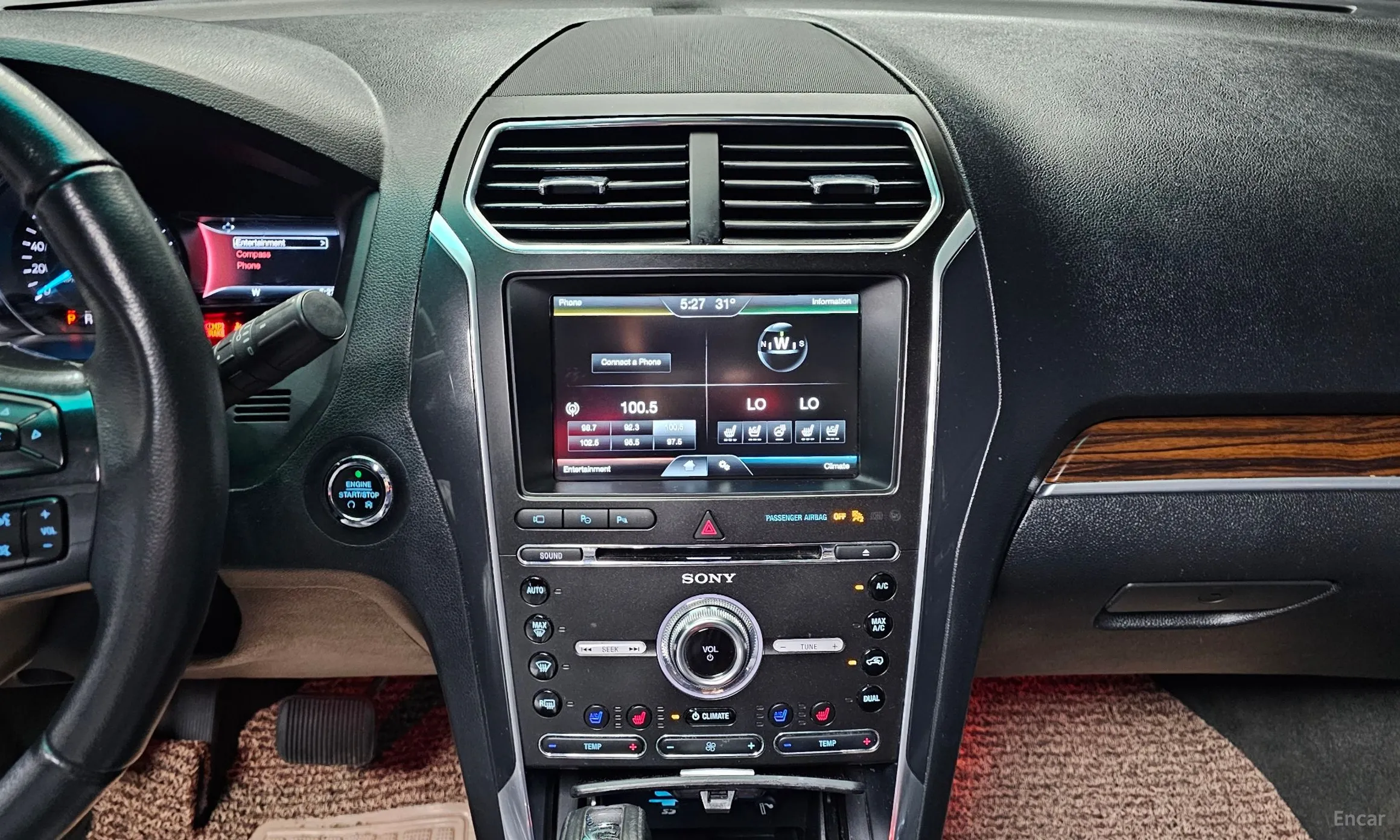 Ford Explorer превью 14