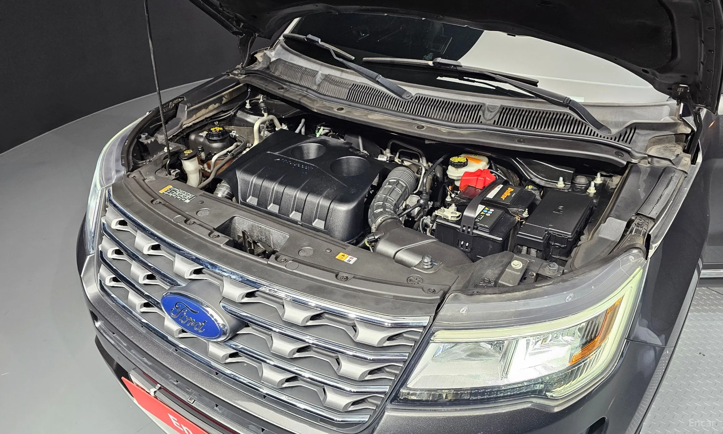 Ford Explorer превью 6