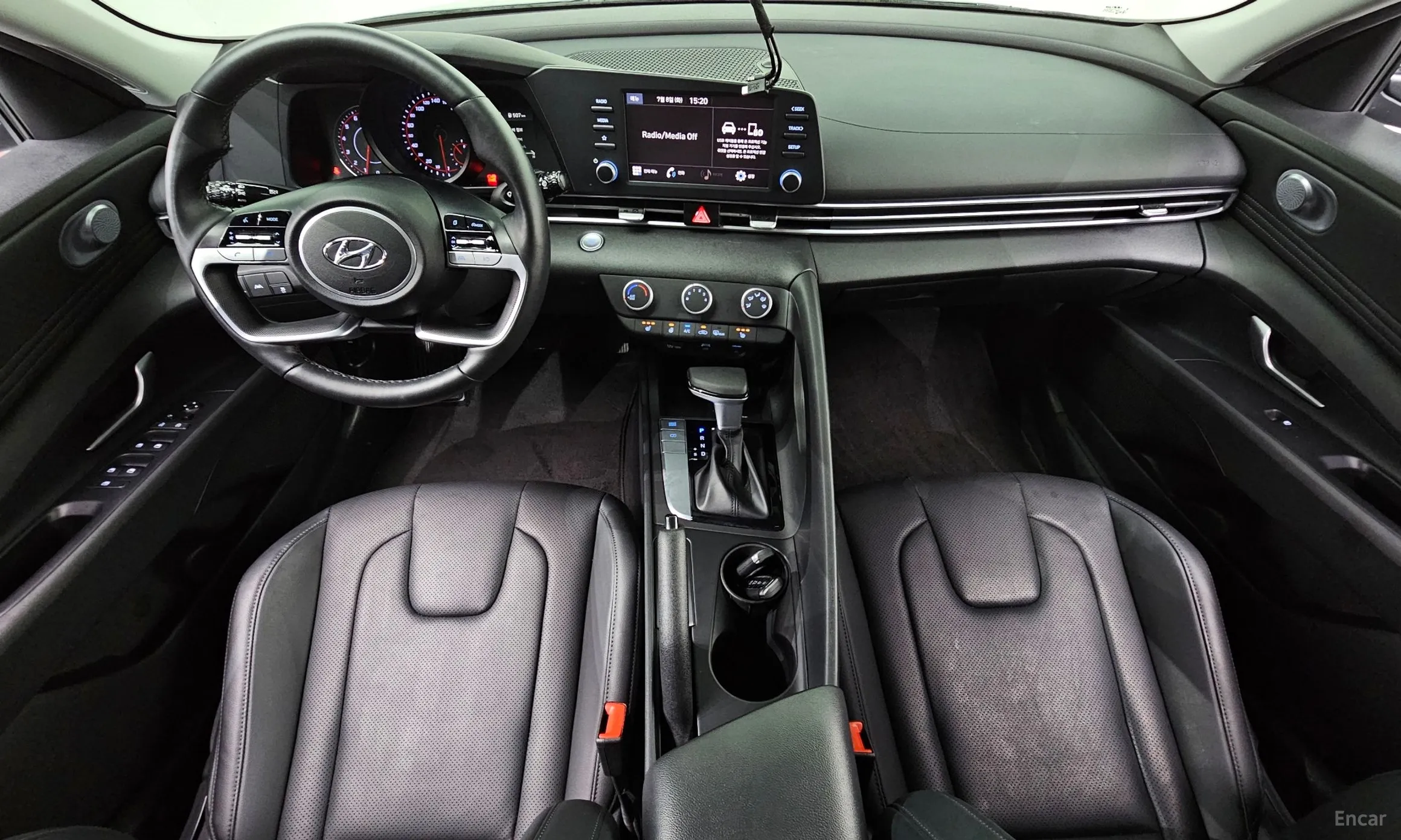 Hyundai Avante (CN7) превью 4