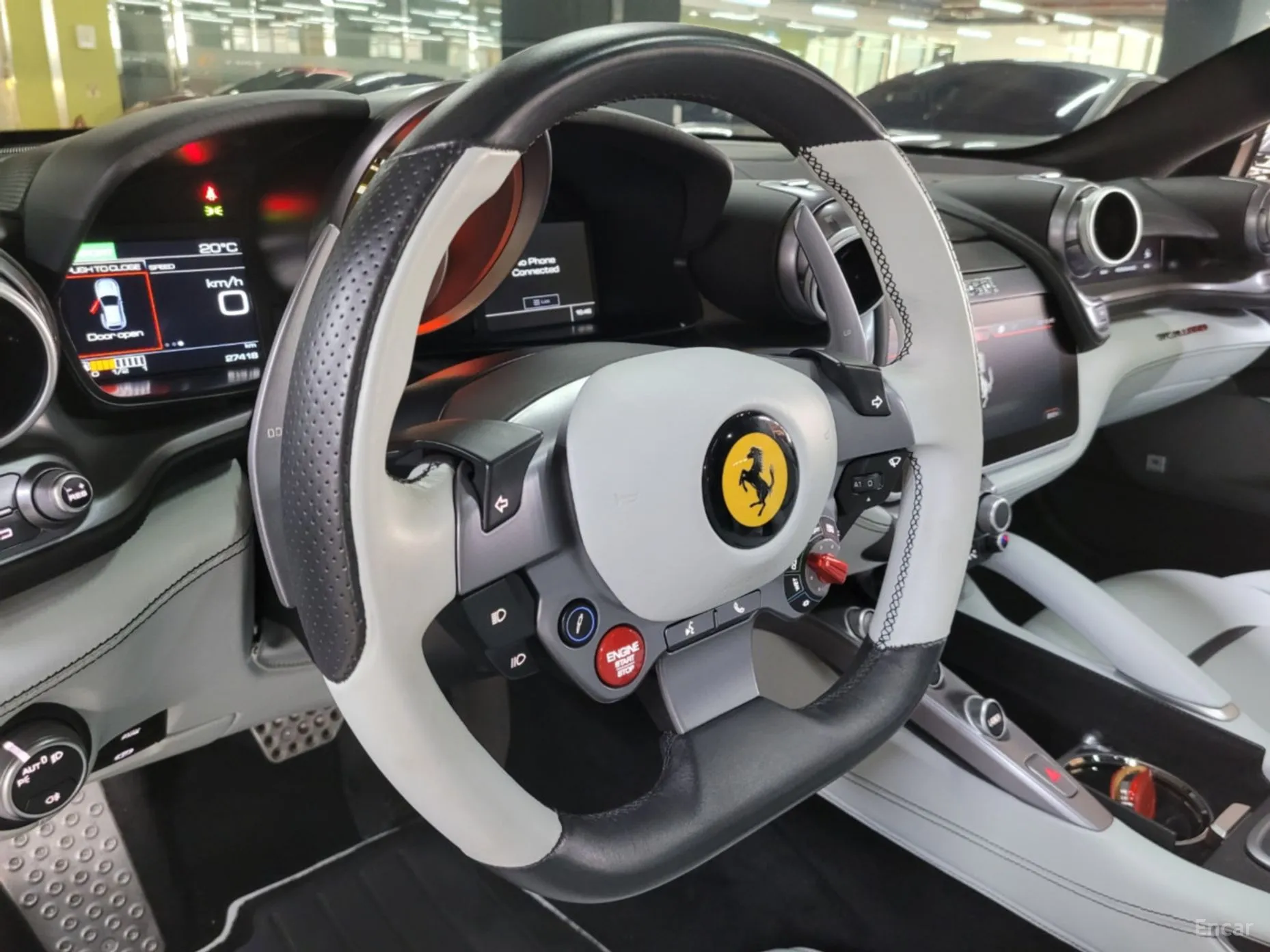Ferrari GTC4 Rousseau превью 12
