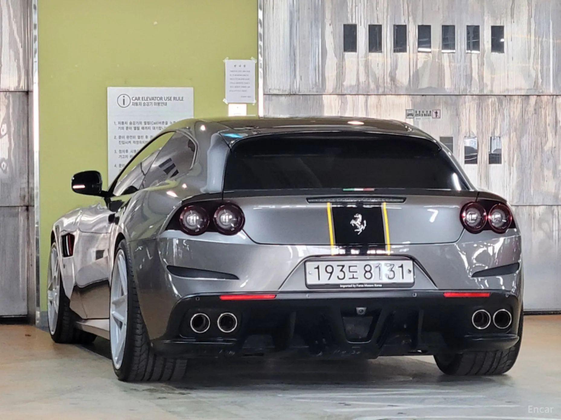 Ferrari GTC4 Rousseau превью 5