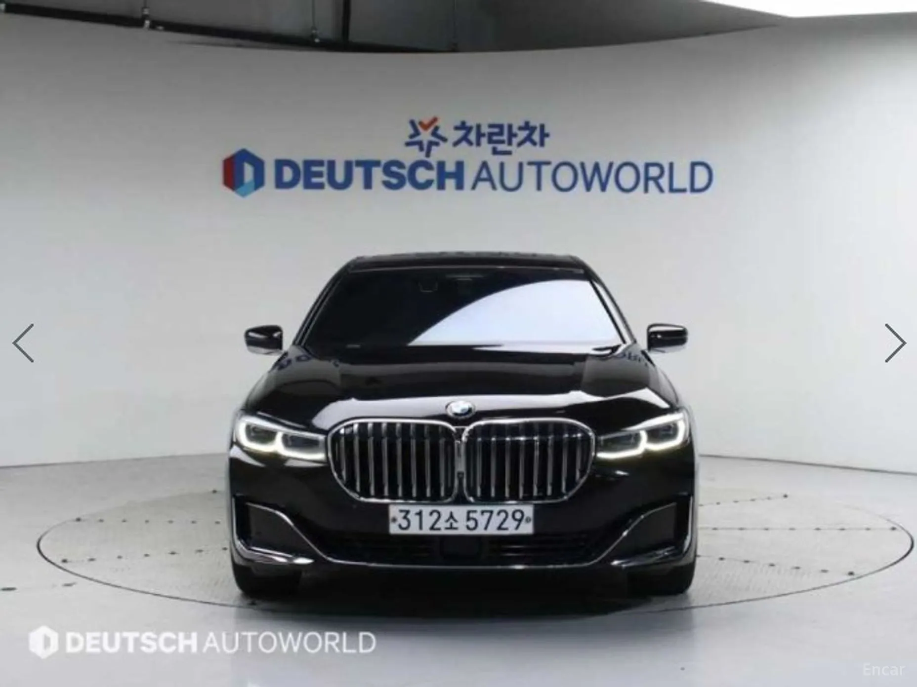 BMW 7 Series (G11) превью 2
