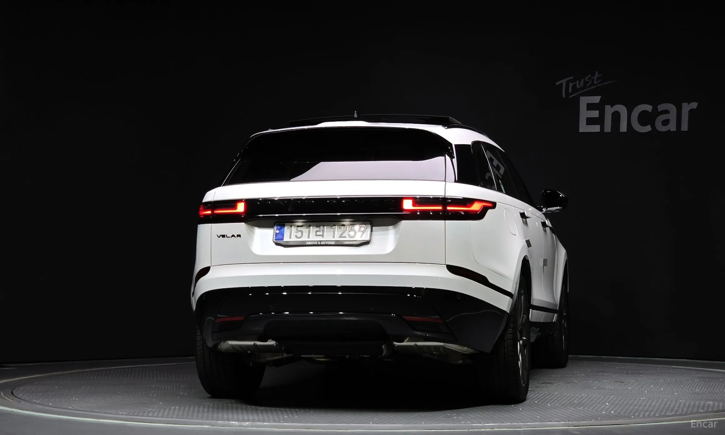 Land Rover Range Rover Bella превью 3