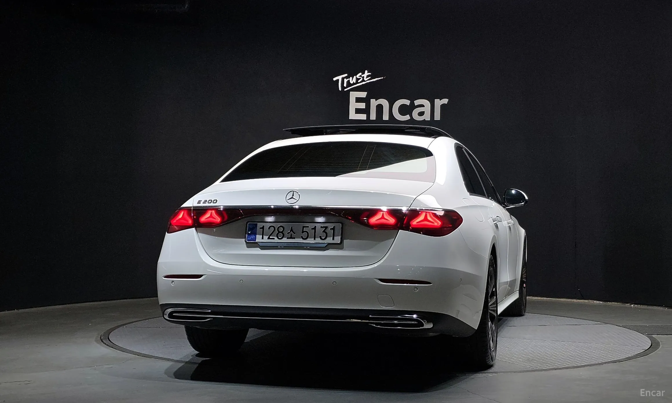 Mercedes Benz E-Class W214 превью 3