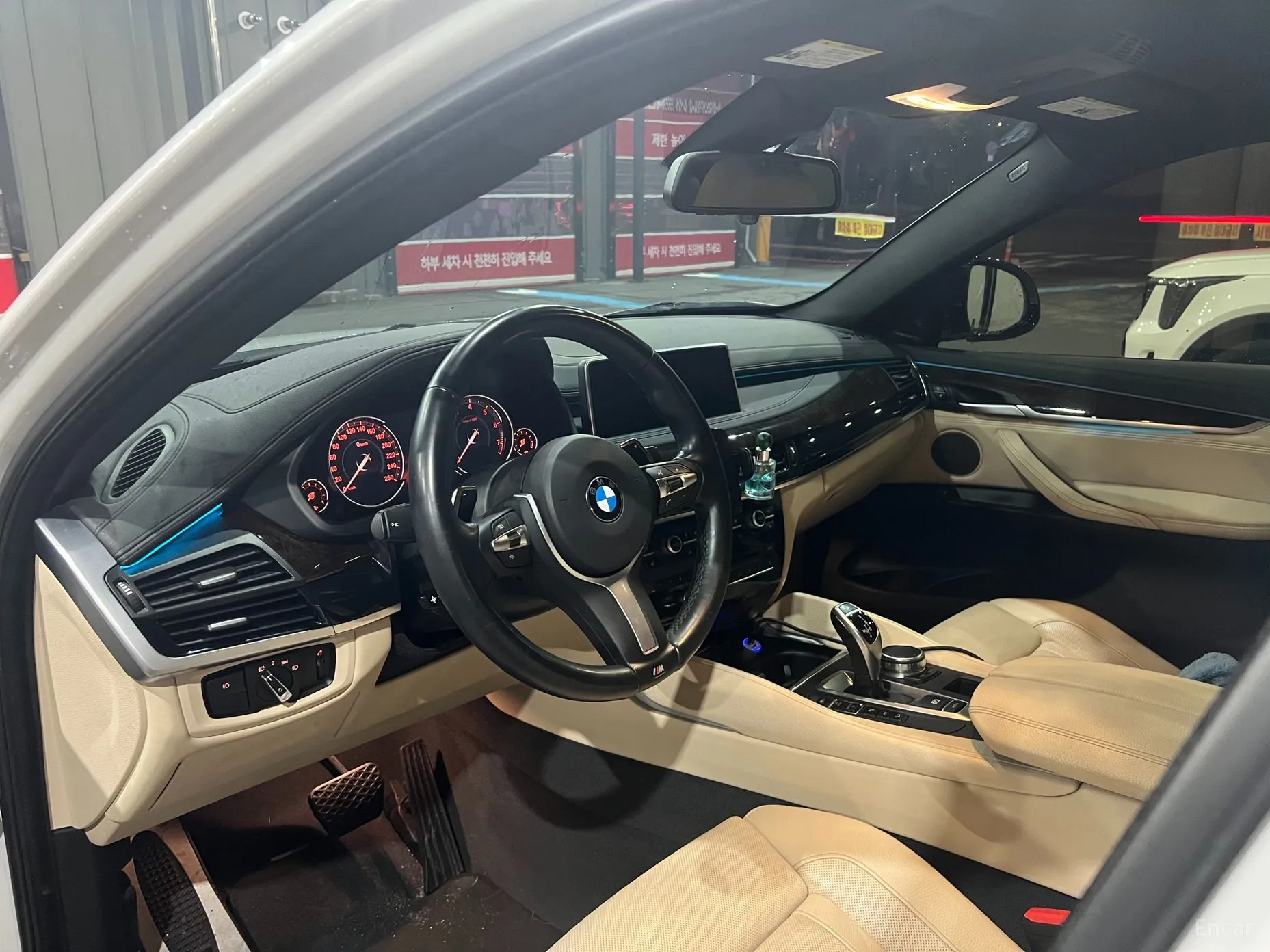 BMW X6 (F16) превью 4