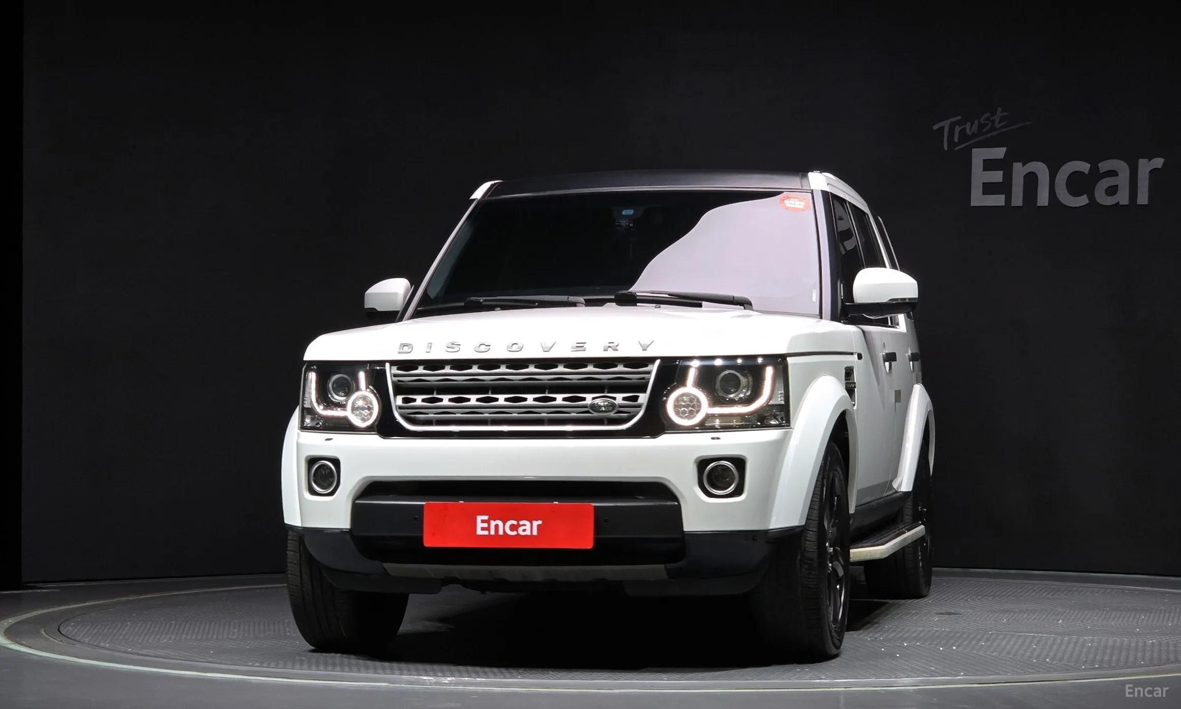 Land Rover Discovery 4 превью 2